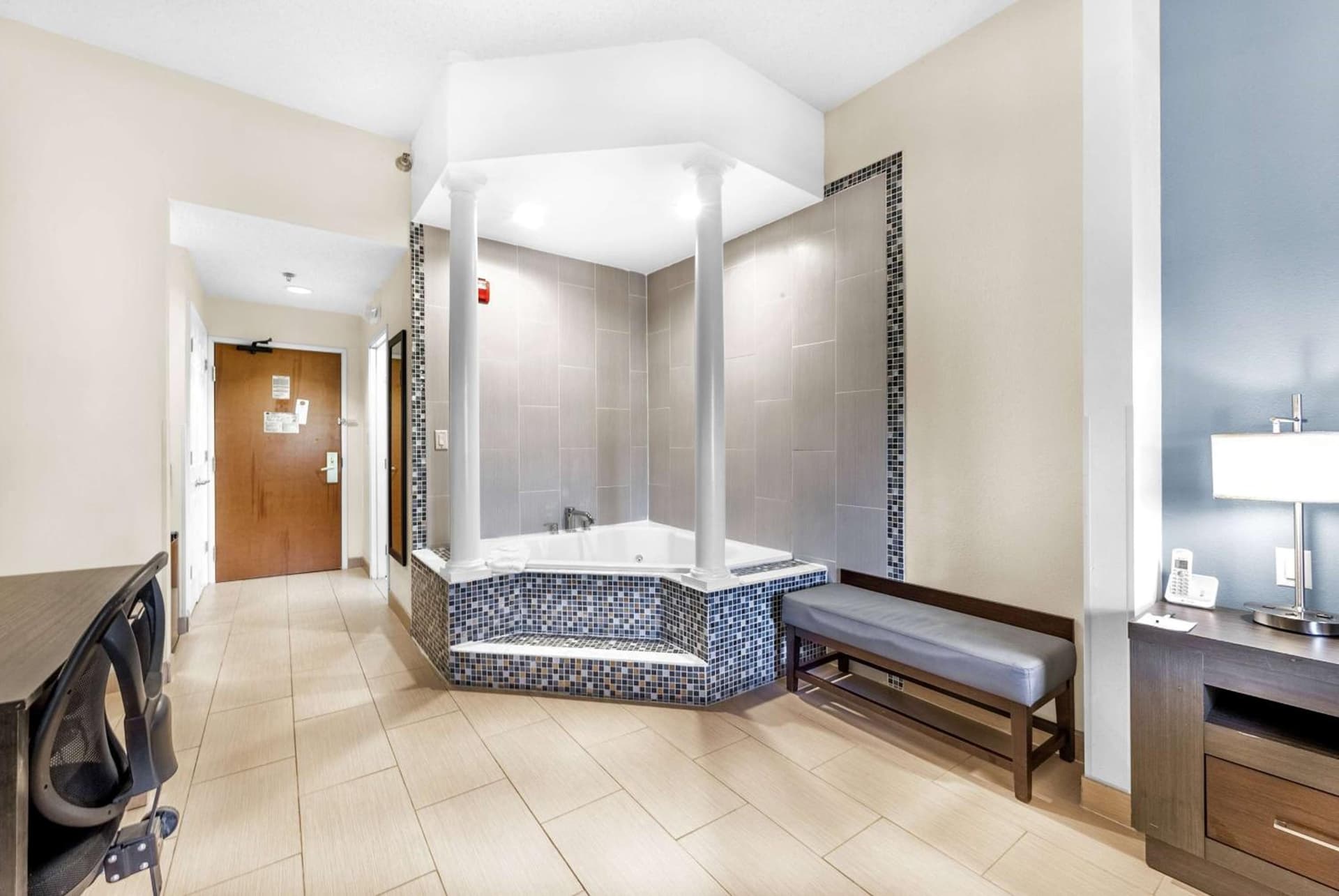 Wingate by Wyndham Chicago Schaumburg gallery photo in Schaumburg, IL — image 43