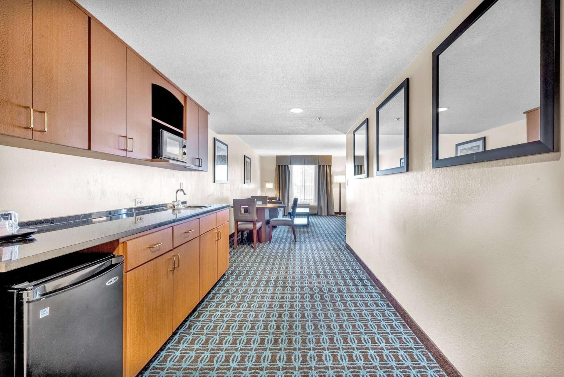 Wingate by Wyndham Chicago Schaumburg gallery photo in Schaumburg, IL — image 48