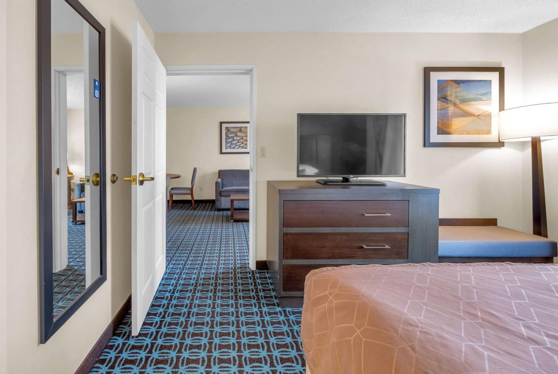Wingate by Wyndham Chicago Schaumburg gallery photo in Schaumburg, IL — image 39