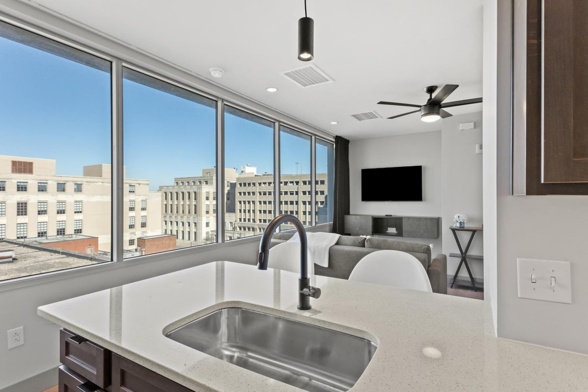 175 LEX - Walkable Downtown Lexington & Rupp Arena - Full Condos gallery photo in Lexington, KY — image 25