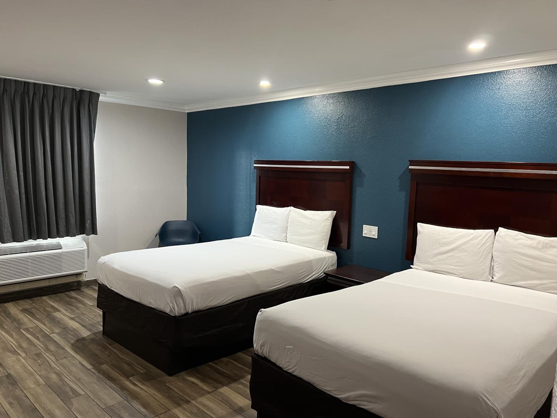 Super 8 by Wyndham Mesa Downtown Near Convention Center property views in Mesa, AZ — gallery photo 3