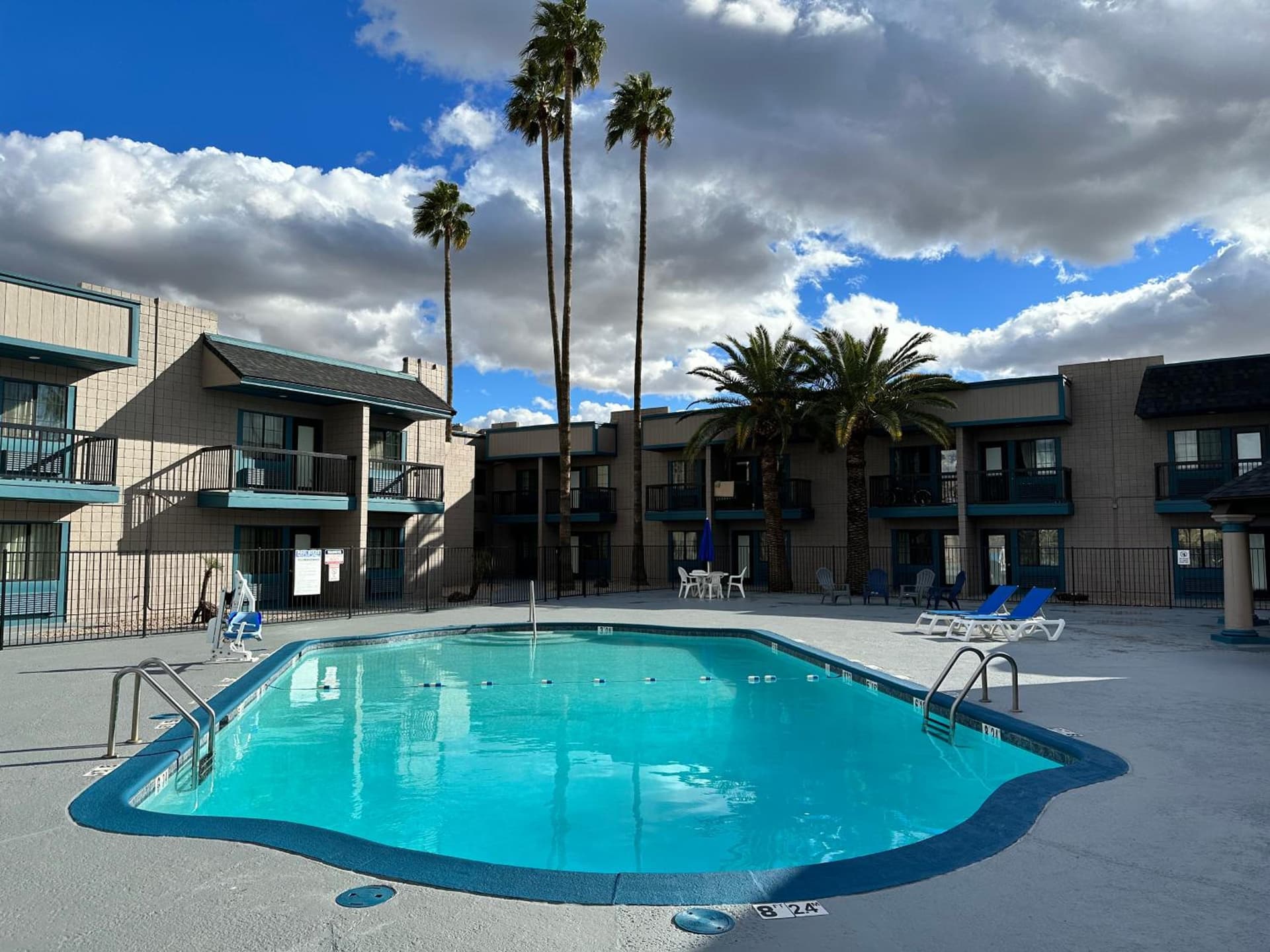 Super 8 by Wyndham Mesa Downtown Near Convention Center interior in Mesa, AZ — gallery photo 2