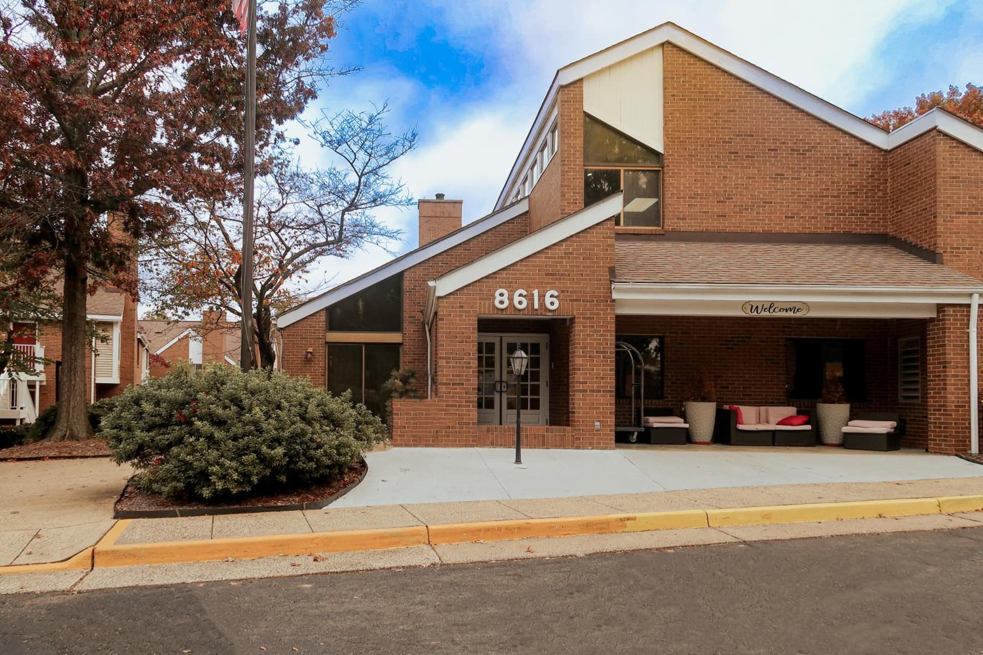 Tysons Corner Suites, A Baymont by Wyndham featured exterior or lobby in Vienna, VA — similar hotel