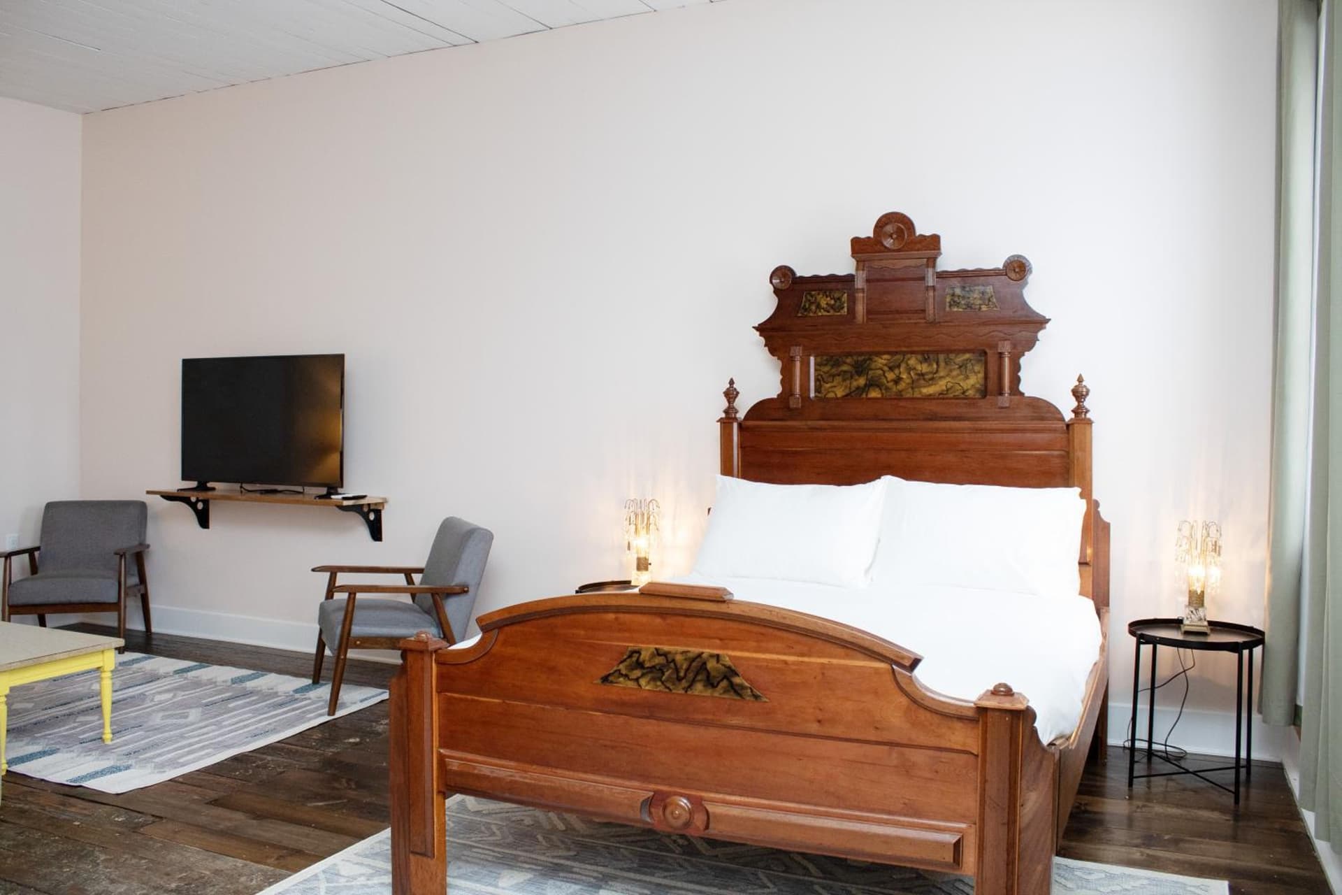 Bischoff Inn gallery photo in Tamaqua, PA — image 41