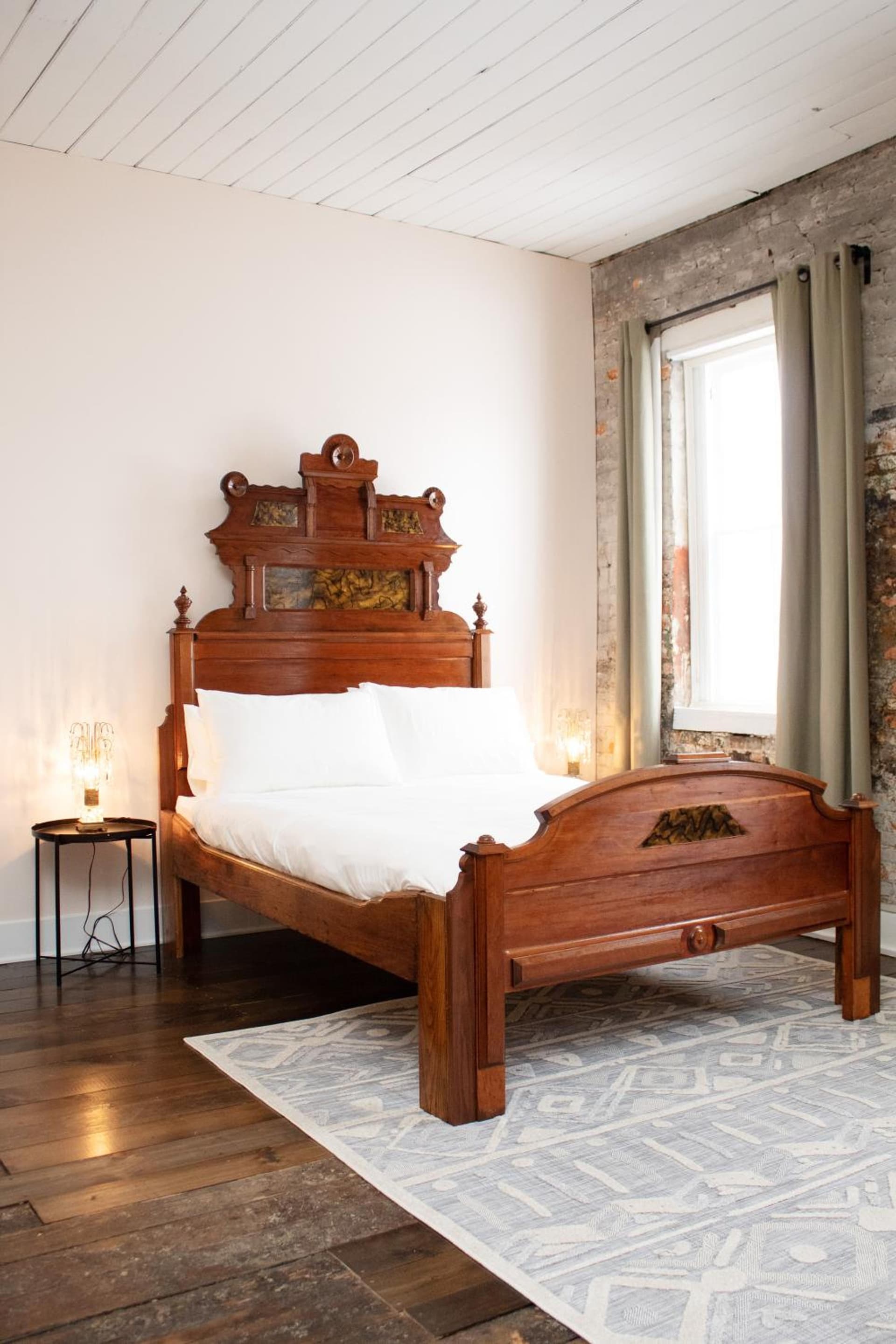Bischoff Inn gallery photo in Tamaqua, PA — image 4