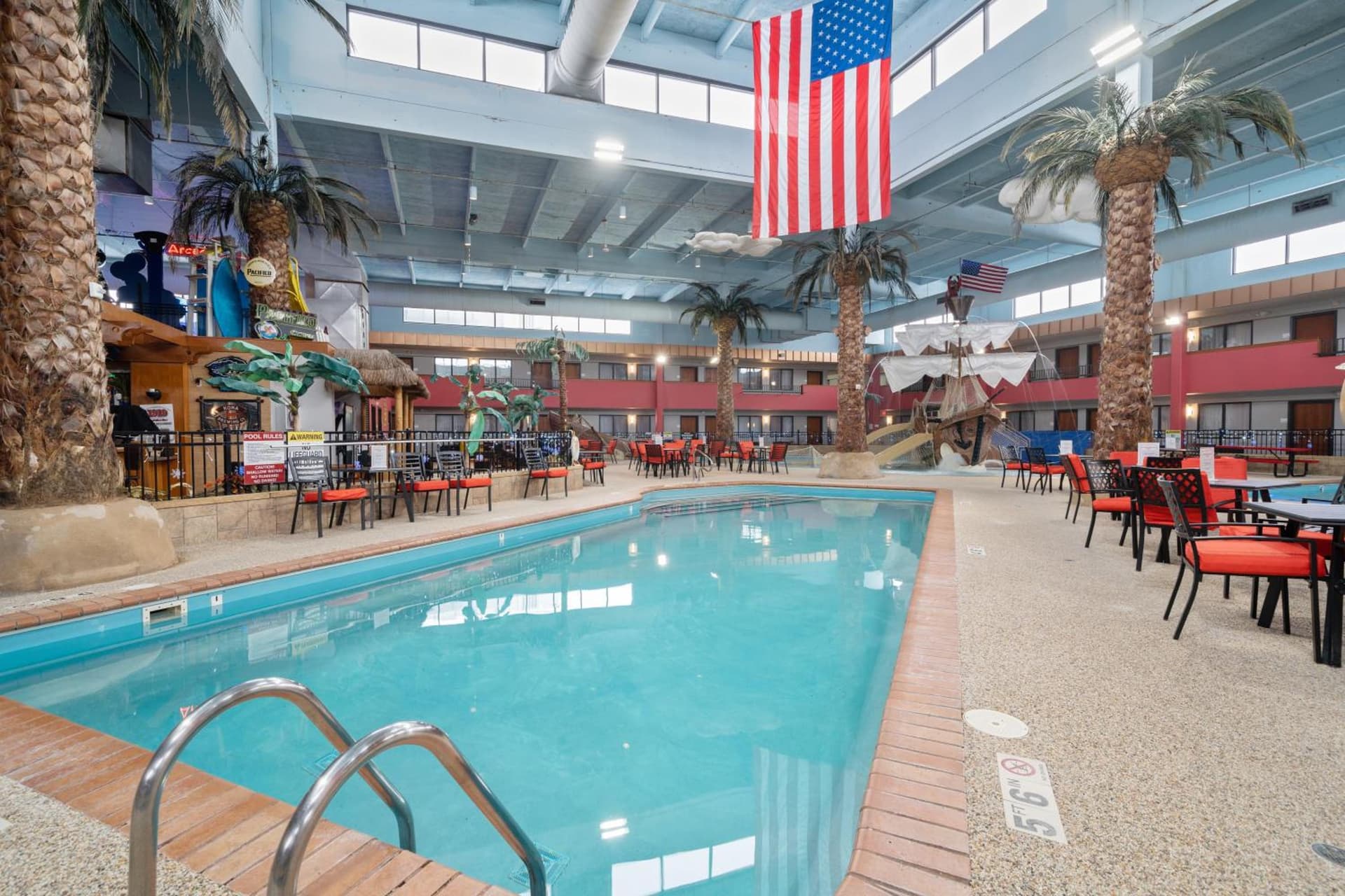 Ramada by Wyndham Sioux Falls Airport - Waterpark Resort & Event Center gallery photo in Sioux Falls, SD — image 64