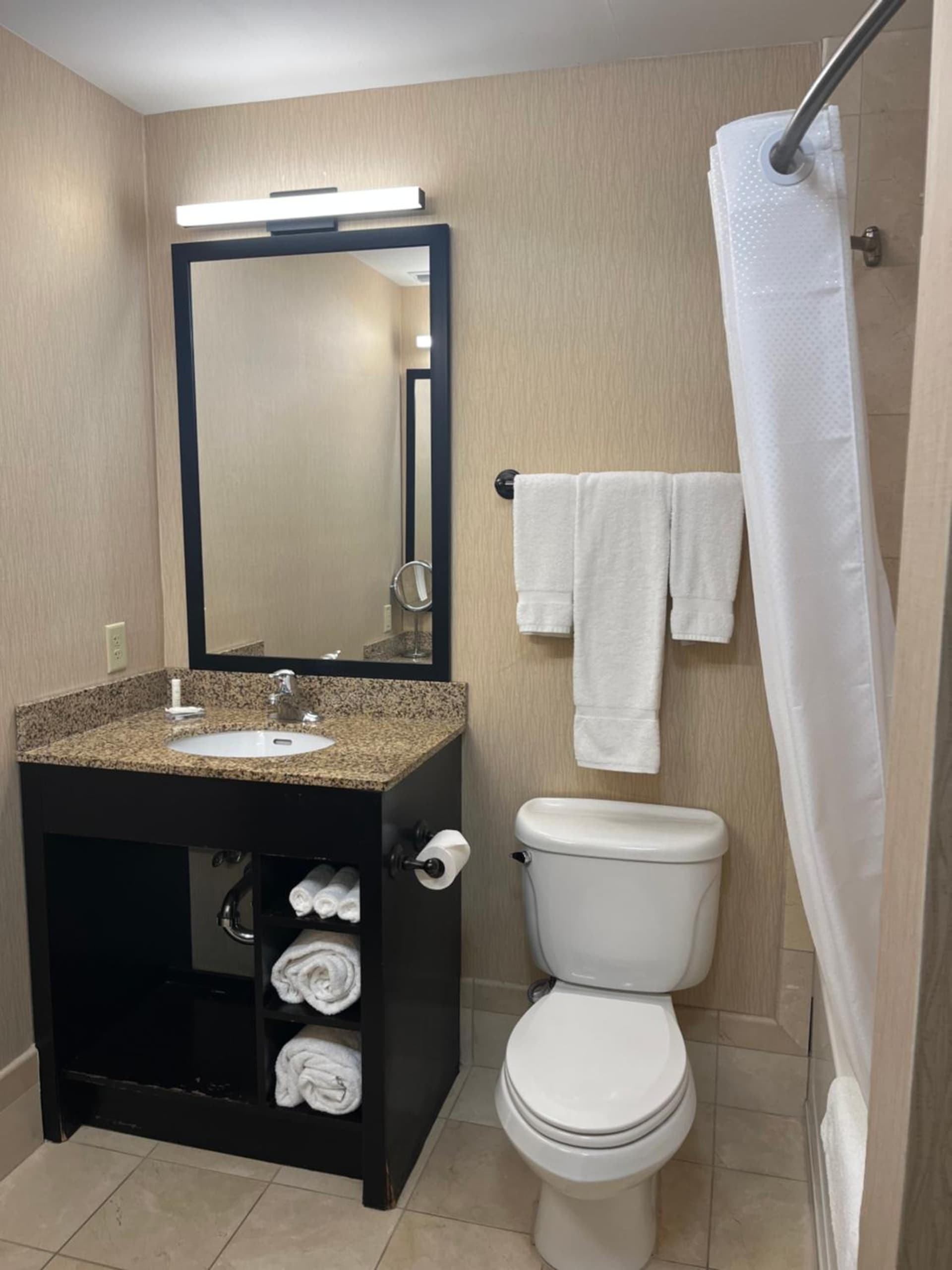 Hawthorn Extended Stay by Wyndham West Palm Beach Airport property views in West Palm Beach, FL — gallery photo 3