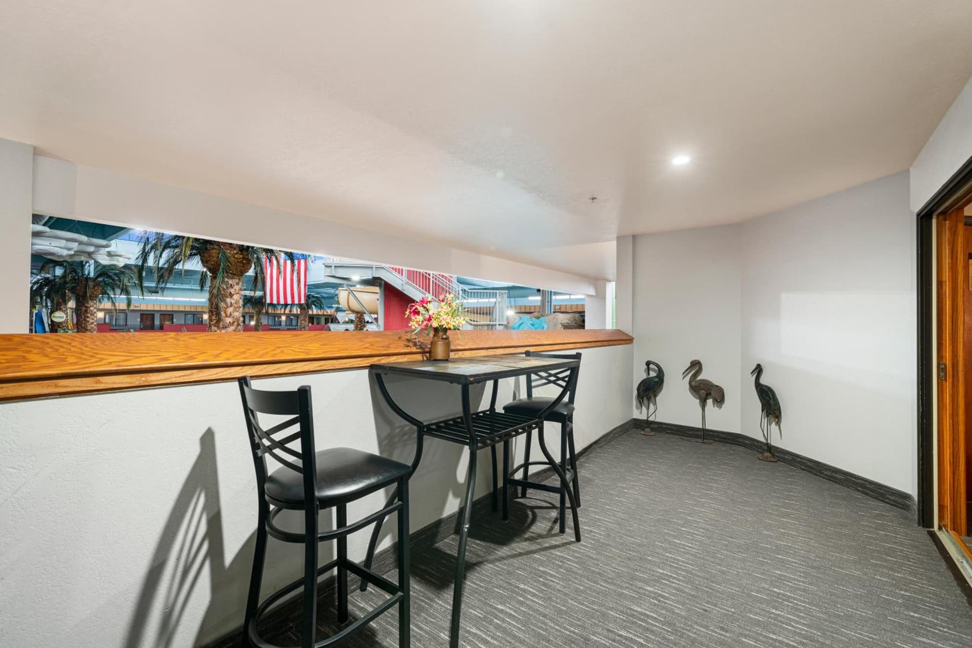 Ramada by Wyndham Sioux Falls Airport - Waterpark Resort & Event Center gallery photo in Sioux Falls, SD — image 157