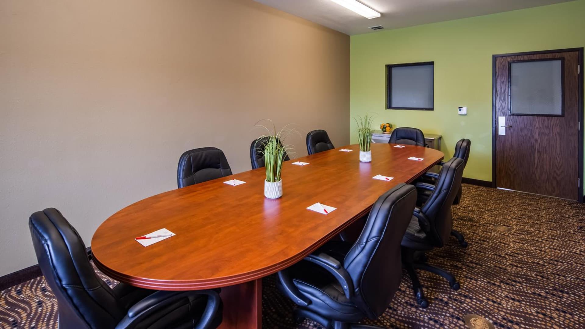SureStay Plus Hotel by Best Western Buckhannon property views in Buckhannon, WV — gallery photo 3