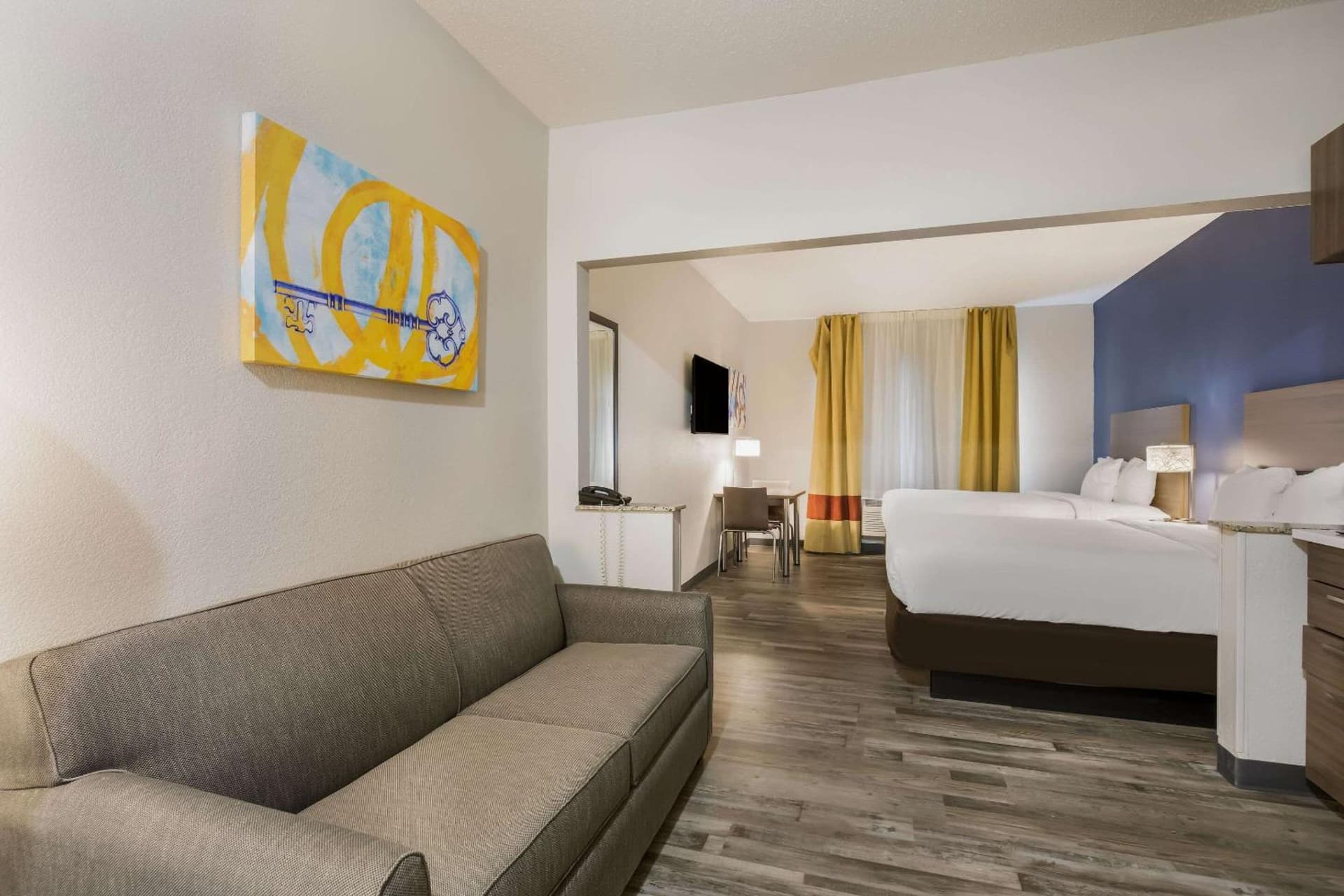MainStay Suites Joliet I-80 gallery photo in Joliet, IL — image 22