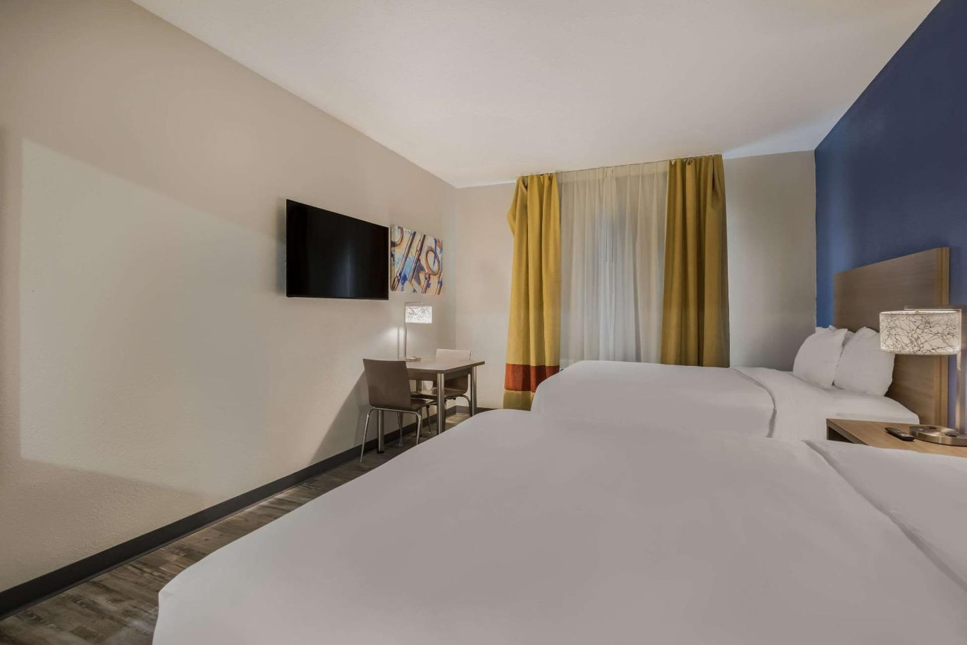 MainStay Suites Joliet I-80 gallery photo in Joliet, IL — image 20