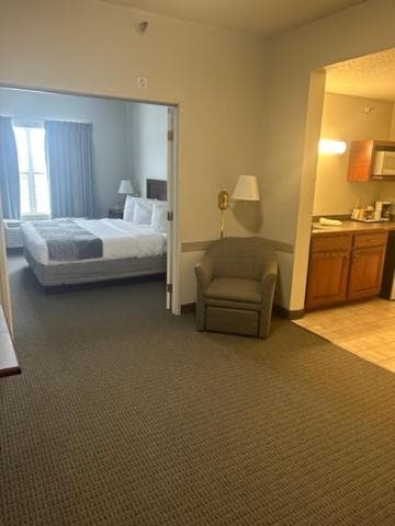 GrandStay Hotel & Suites Hastings gallery photo in Hastings, MN — image 30