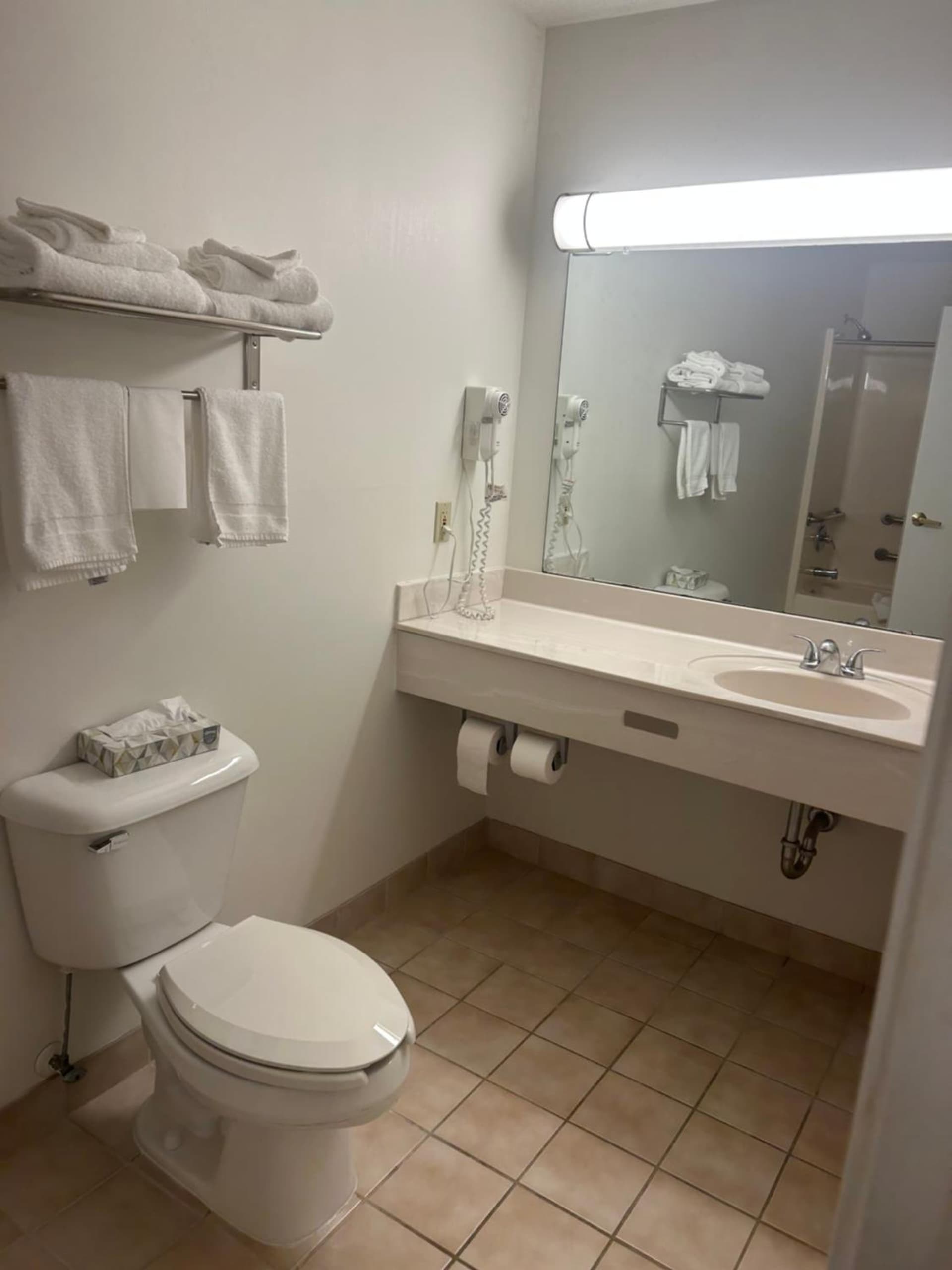 GrandStay Hotel & Suites Hastings gallery photo in Hastings, MN — image 27