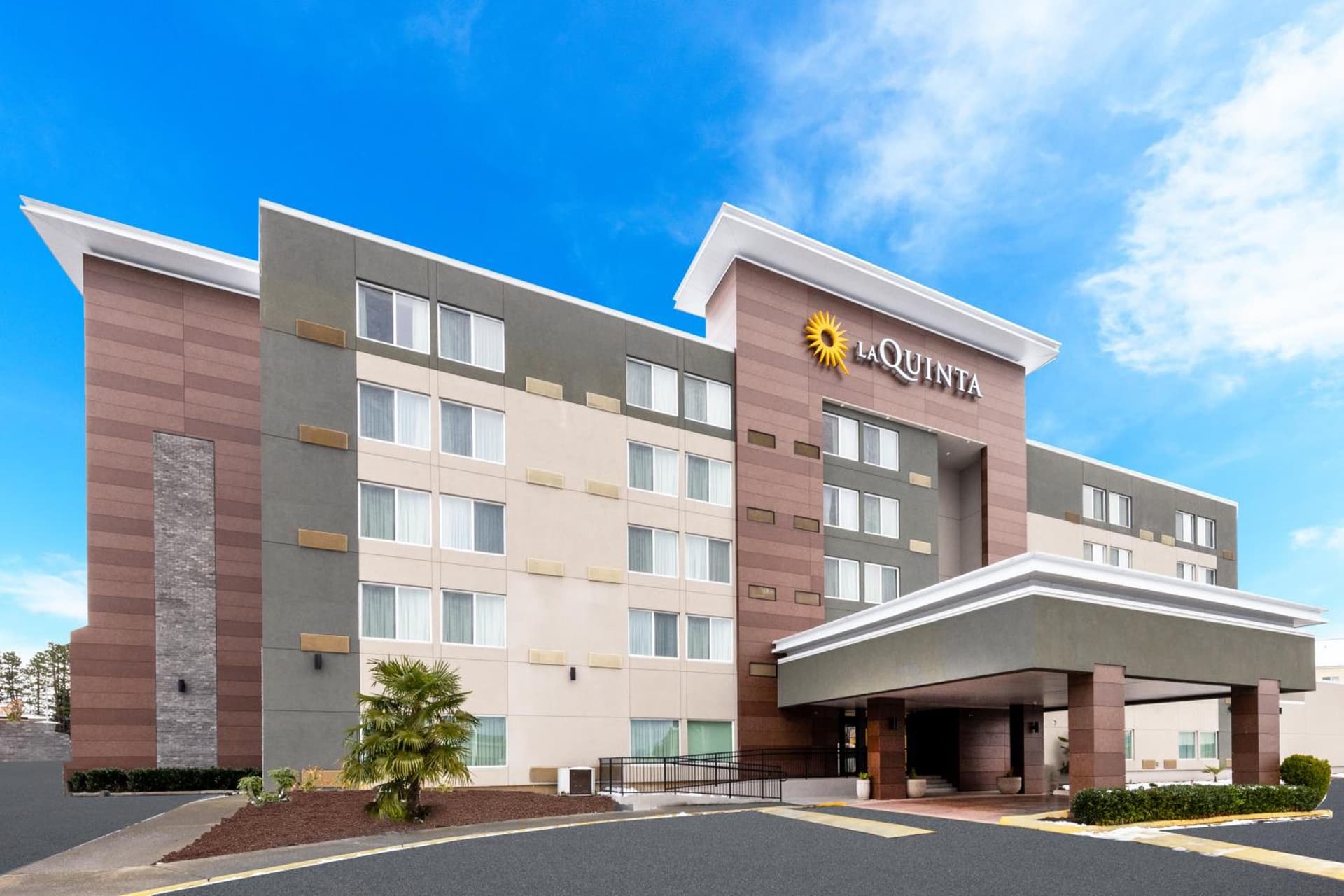 La Quinta Inn by Wyndham Lynnwood gallery photo in Lynnwood, WA — image 9