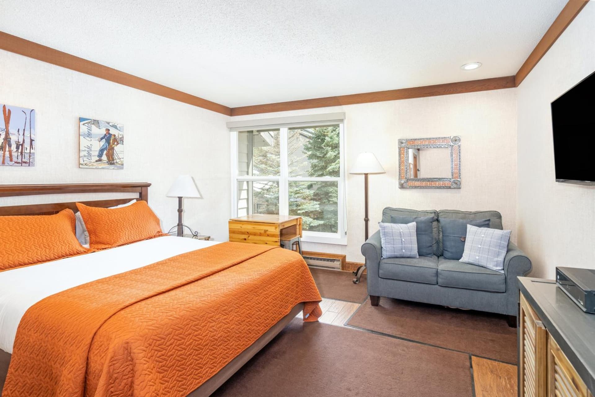 Mountainside Inn 118 by Alpine Lodging Telluride featured exterior or lobby in Telluride, CO — similar hotel