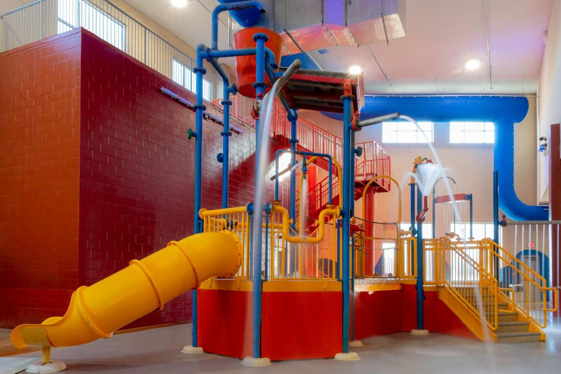 Holiday Inn Omaha Downtown - Waterpark by IHG gallery photo in Omaha, NE — image 21