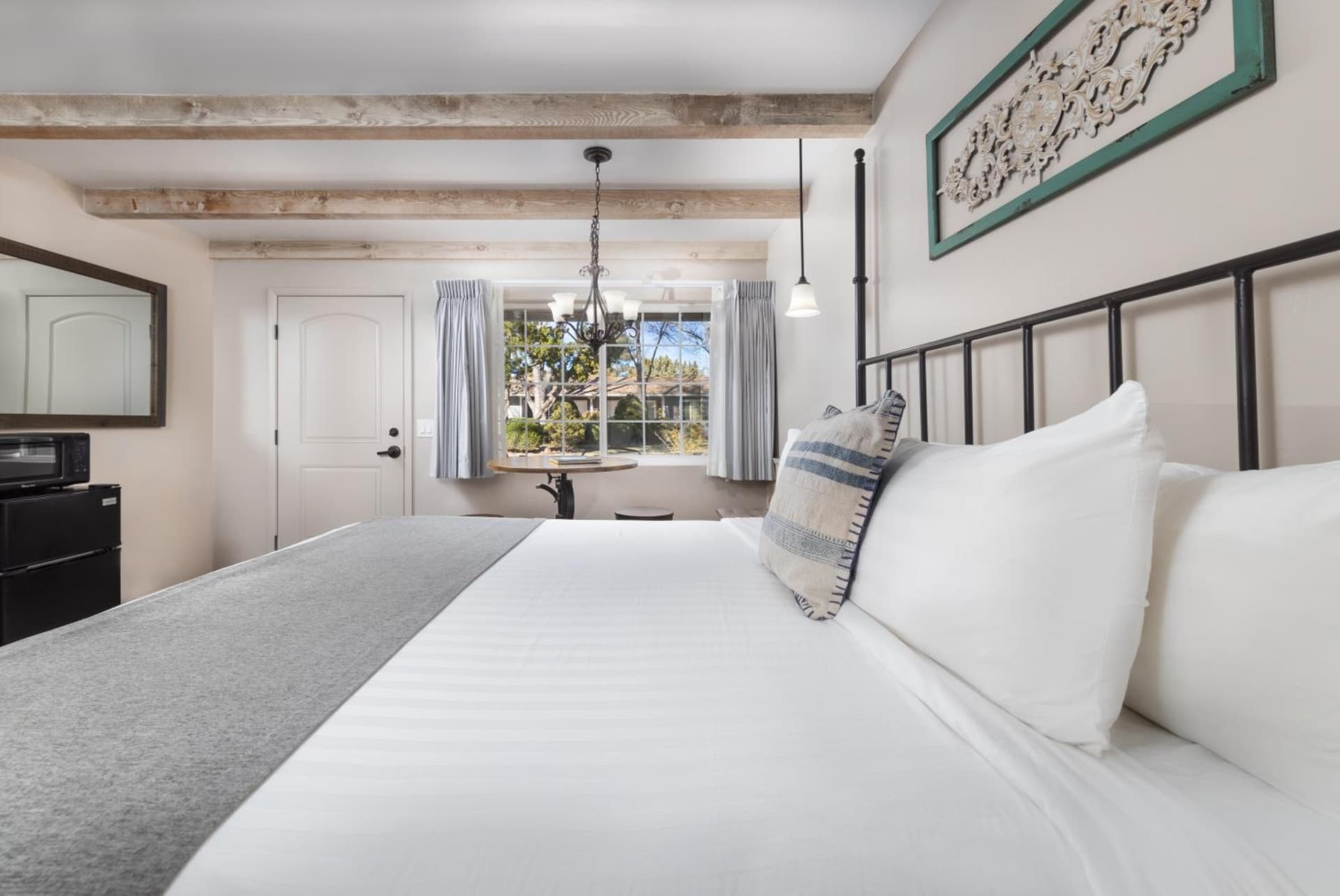 Sky Ranch Lodge property views in Sedona, AZ — gallery photo 3