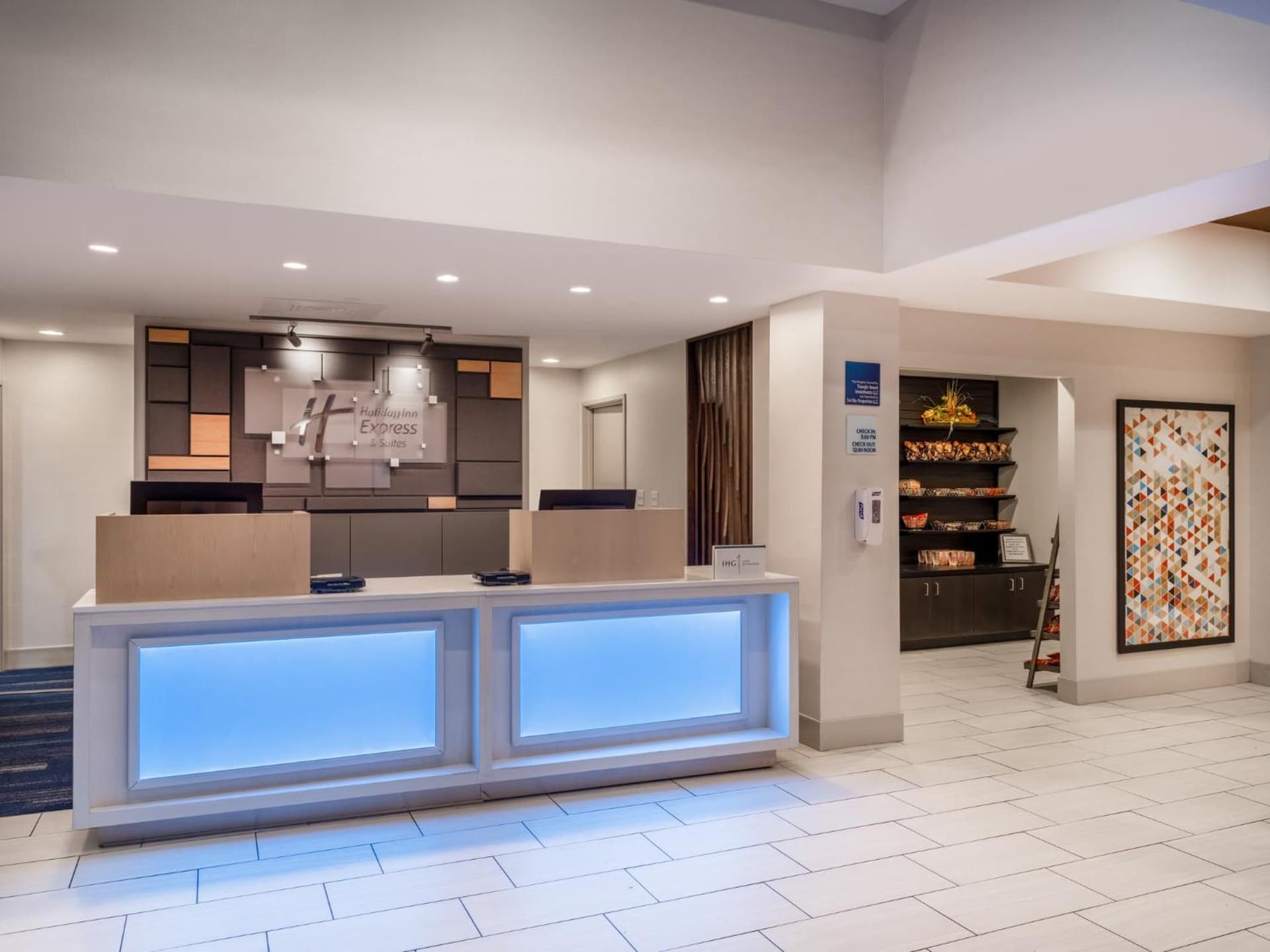 Holiday Inn Express Hotel & Suites Beaumont Northwest by IHG gallery photo in Beaumont, TX — image 12