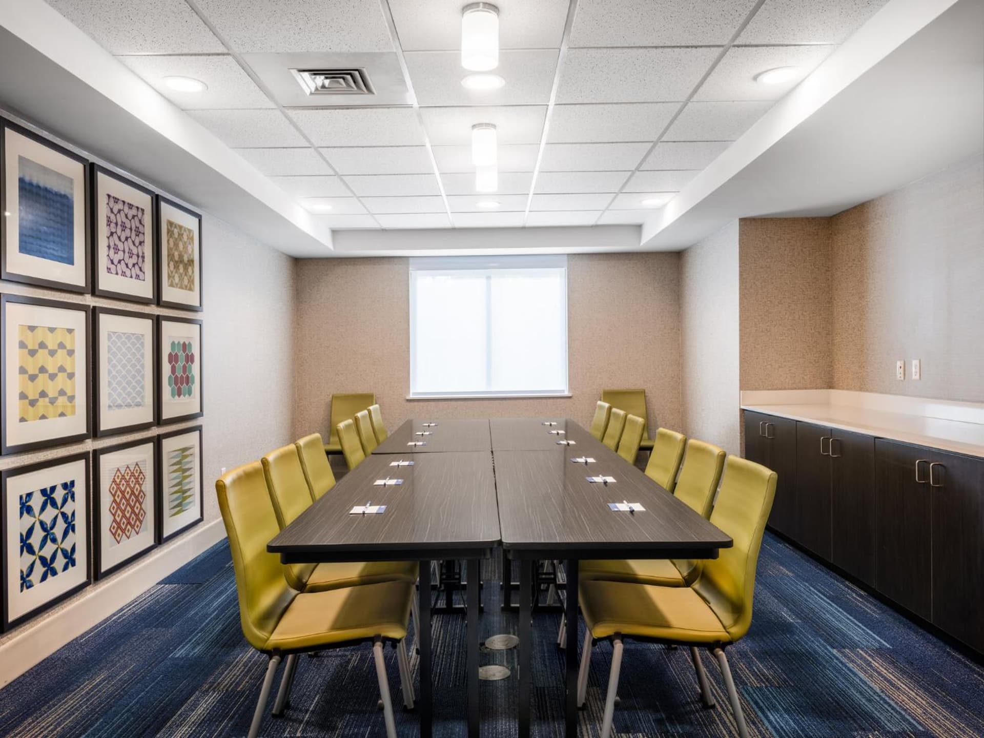 Holiday Inn Express Hotel & Suites Beaumont Northwest by IHG gallery photo in Beaumont, TX — image 37
