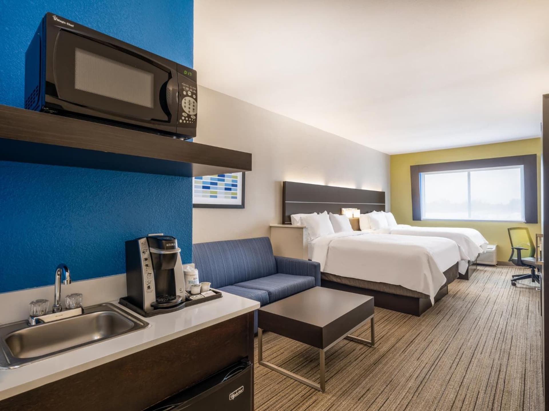 Holiday Inn Express Hotel & Suites Beaumont Northwest by IHG gallery photo in Beaumont, TX — image 17