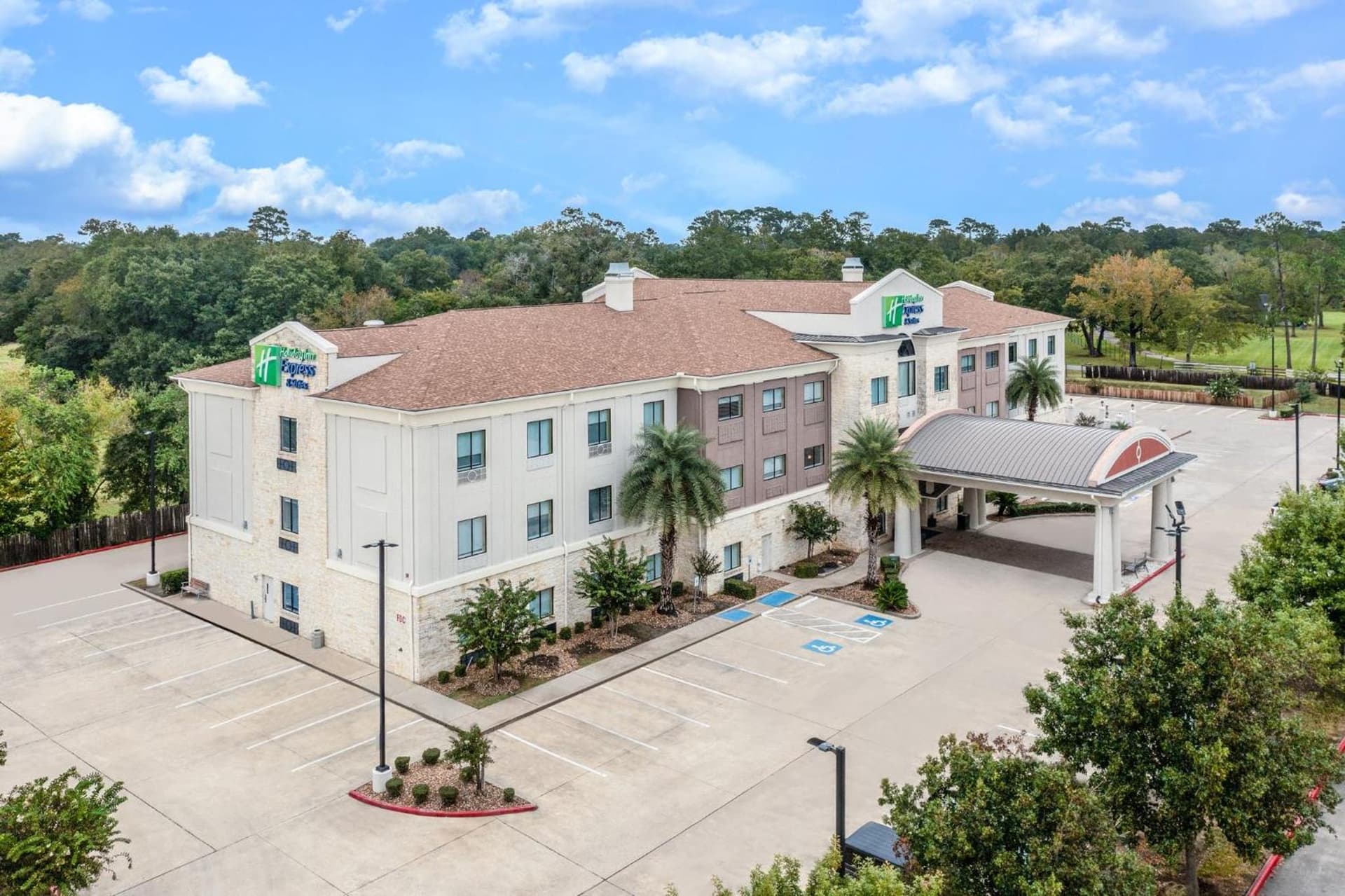 Holiday Inn Express Hotel & Suites Beaumont Northwest by IHG gallery photo in Beaumont, TX — image 27