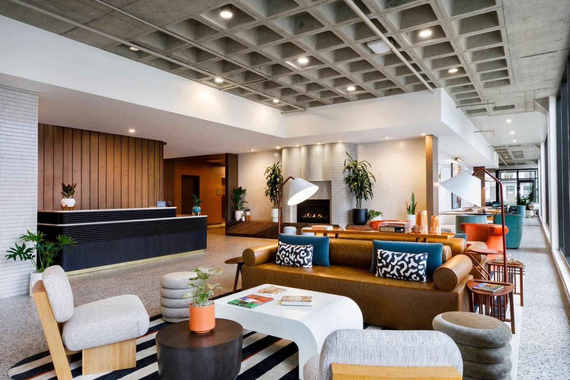 Hotel Indy, Indianapolis, a Tribute Portfolio Hotel interior in Indianapolis, IN — gallery photo 2