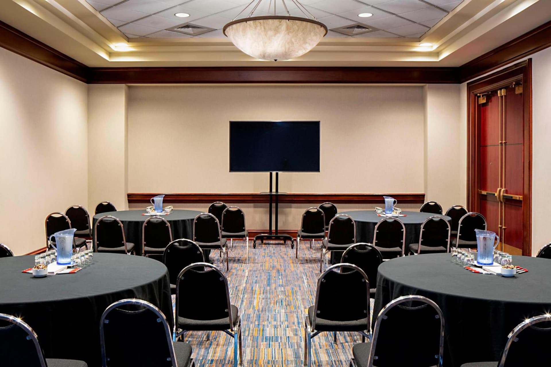 Indianapolis Marriott Downtown property views in Indianapolis, IN — gallery photo 3