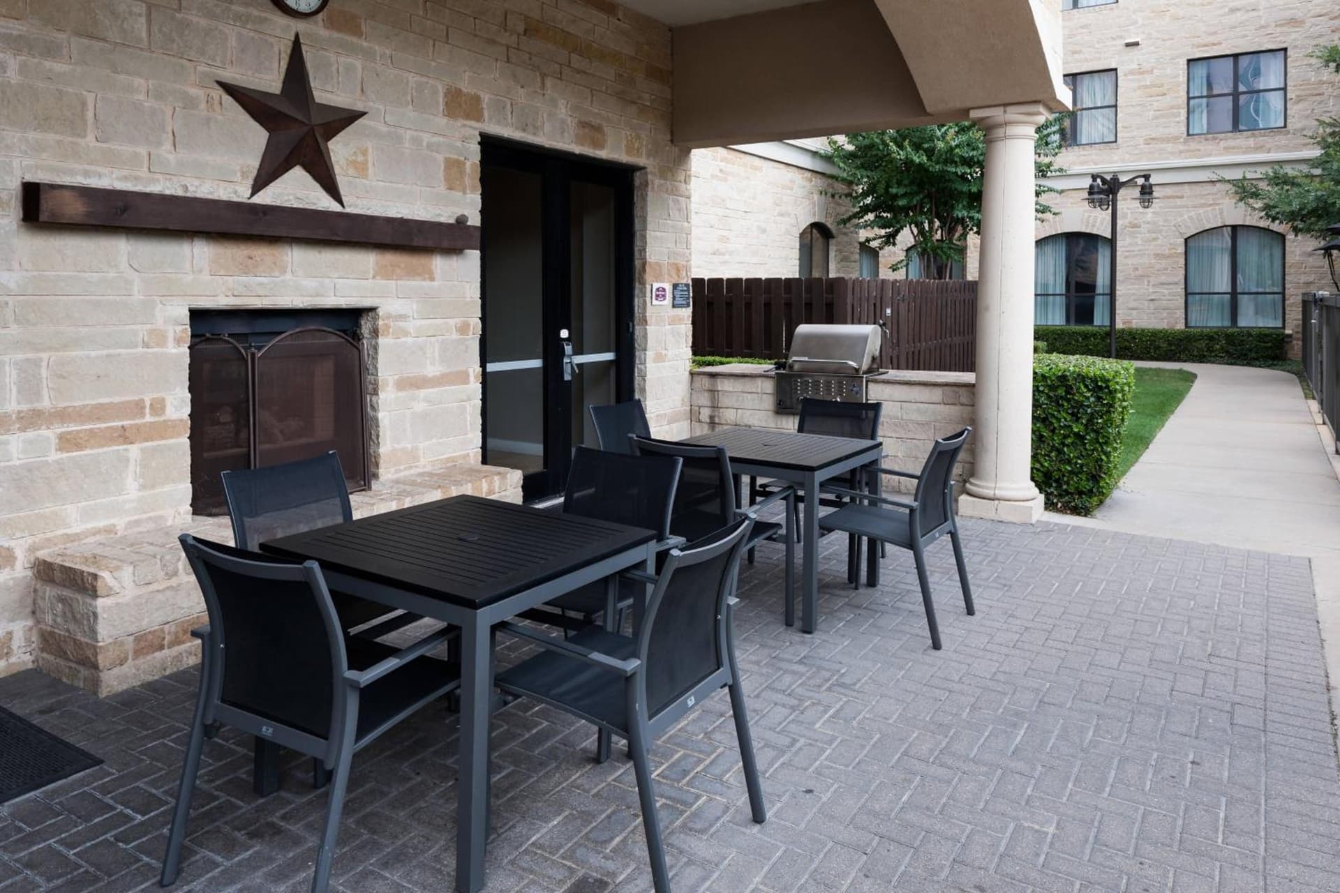 Residence Inn Fort Worth Cultural District interior in Fort Worth, TX — gallery photo 2
