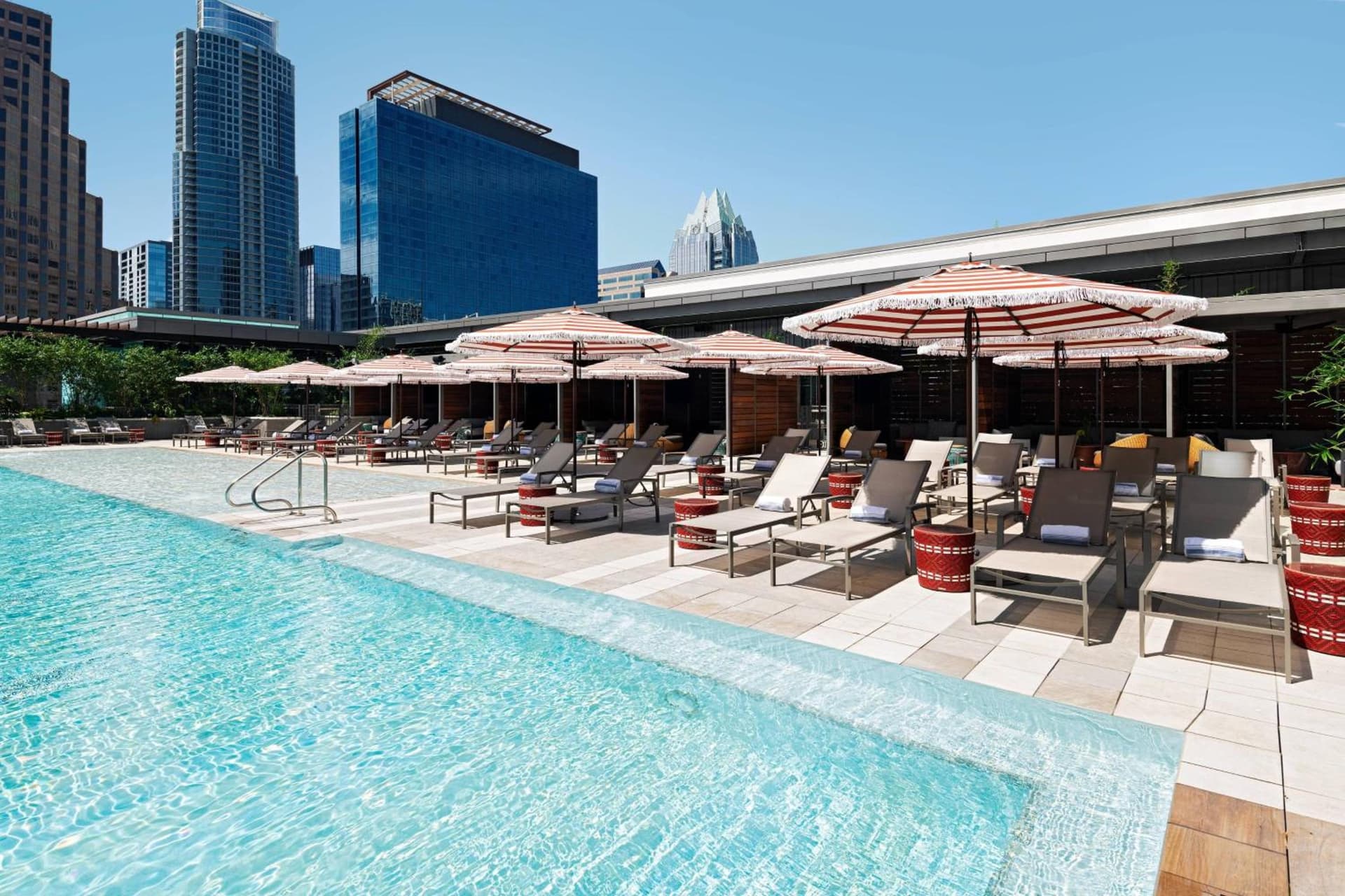 Austin Marriott Downtown interior in Austin, TX — gallery photo 2