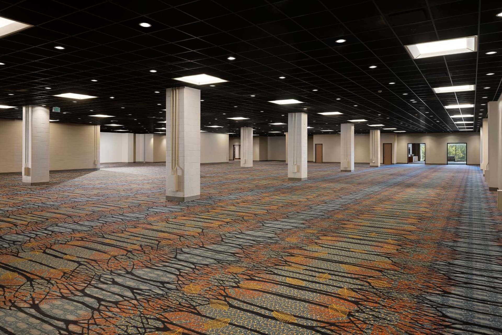 JW Marriott Indianapolis interior in Indianapolis, IN — gallery photo 2