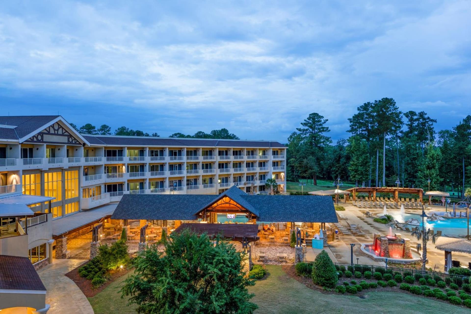 Auburn Marriott Opelika Resort & Spa at Grand National featured exterior or lobby in Opelika, AL — similar hotel