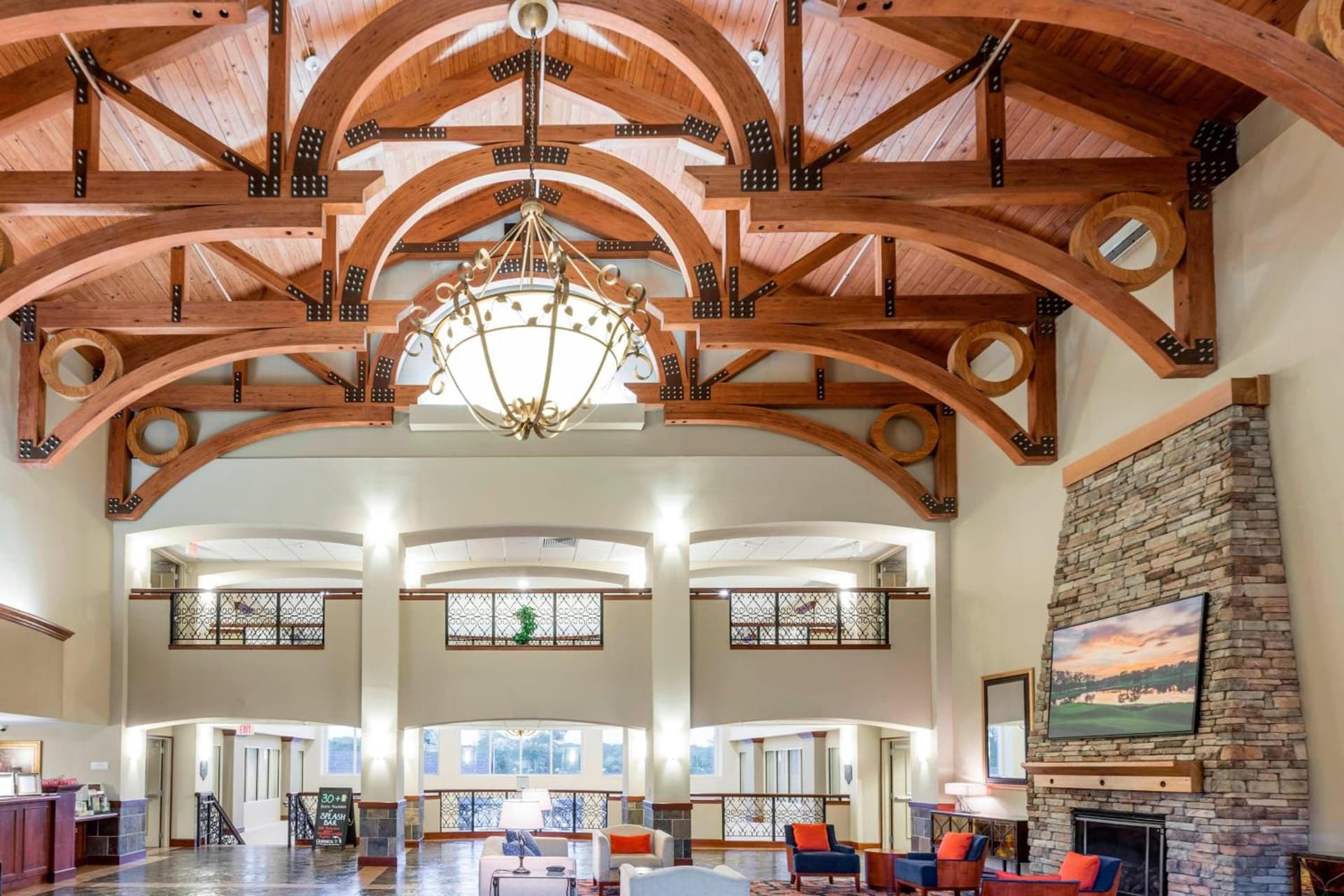 Auburn Marriott Opelika Resort & Spa at Grand National gallery photo in Opelika, AL — image 41