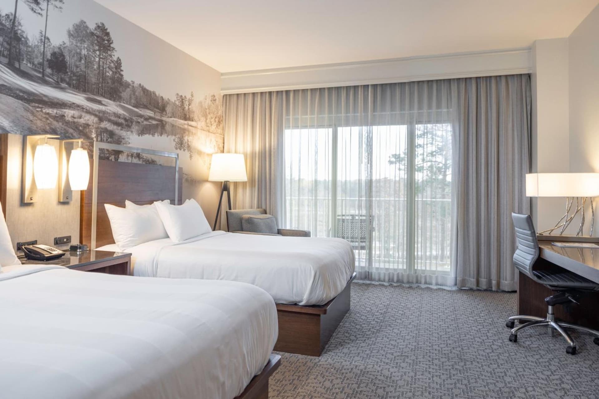 Auburn Marriott Opelika Resort & Spa at Grand National gallery photo in Opelika, AL — image 40