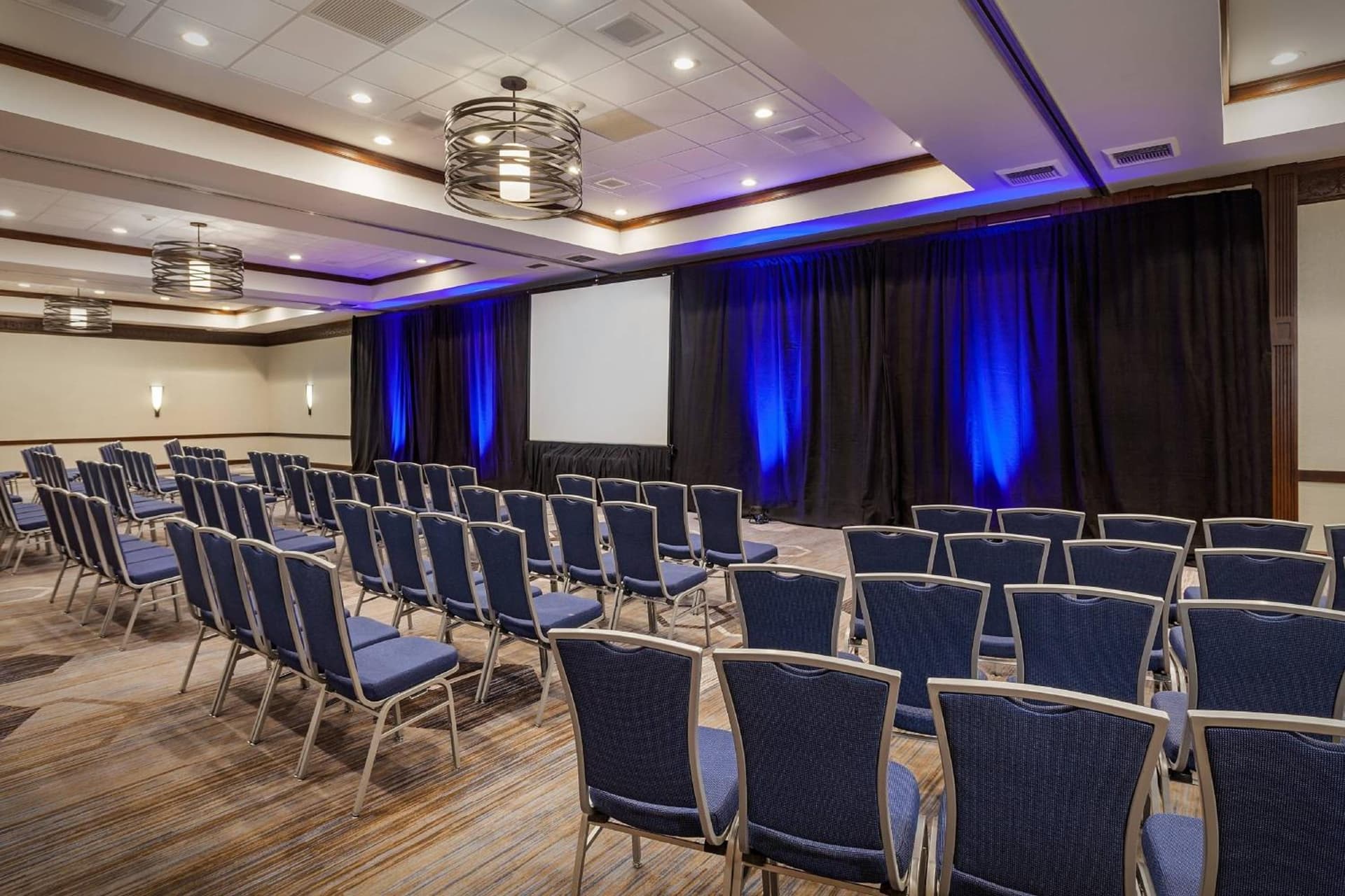 Fullerton Marriott at California State University property views in Fullerton, CA — gallery photo 3