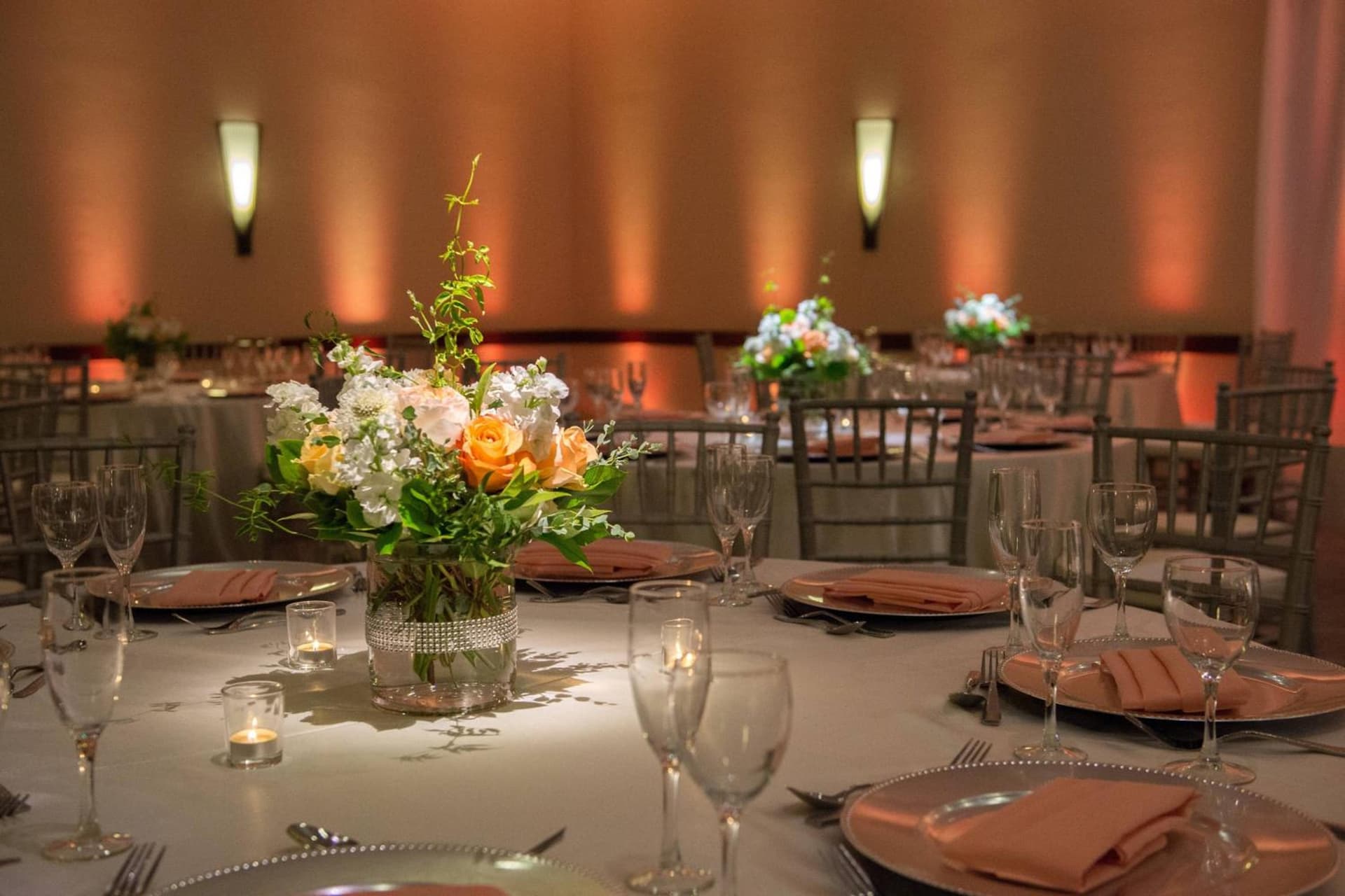 Fullerton Marriott at California State University gallery photo in Fullerton, CA — image 13
