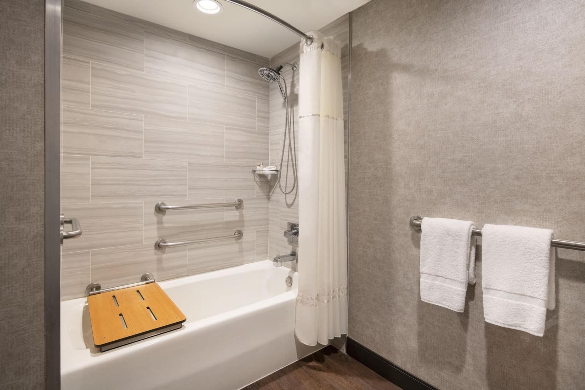 Fullerton Marriott at California State University gallery photo in Fullerton, CA — image 35