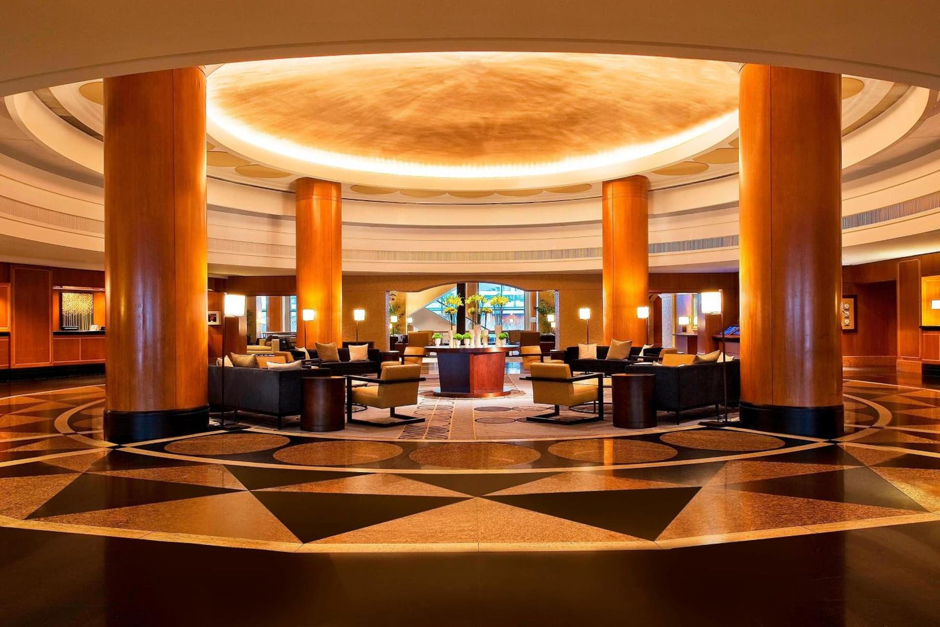 Sheraton Grand Chicago Riverwalk interior in Chicago, IL — gallery photo 2
