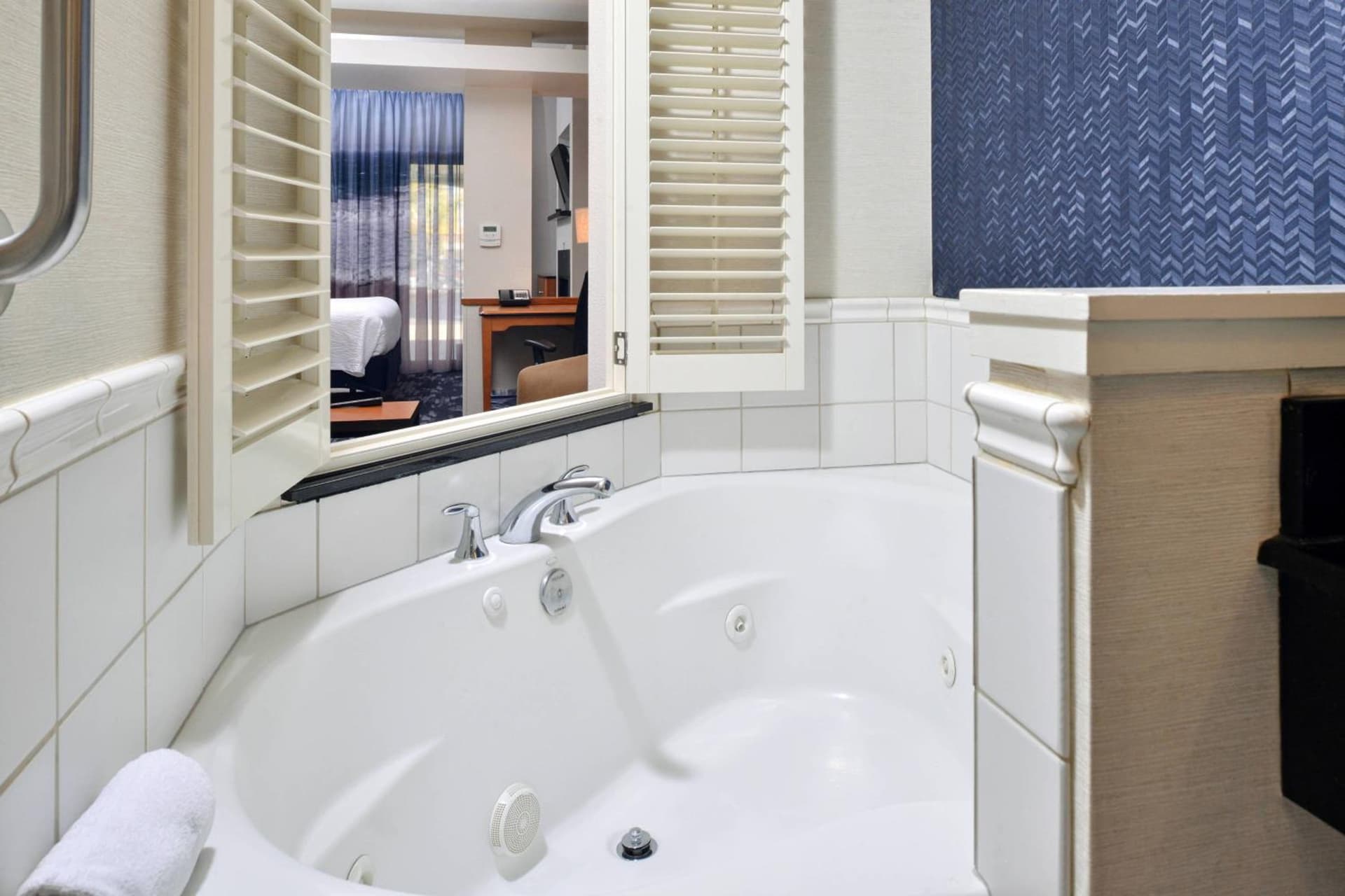 Fairfield Inn & Suites Santa Cruz - Capitola property views in Capitola, CA — gallery photo 3