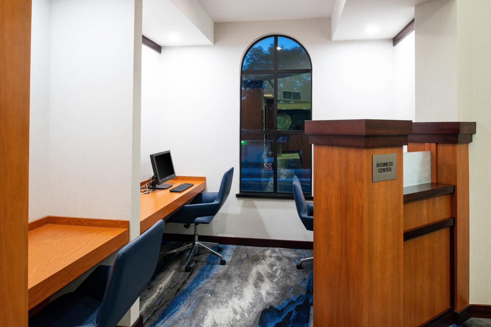 Fairfield Inn & Suites Santa Cruz - Capitola gallery photo in Capitola, CA — image 4