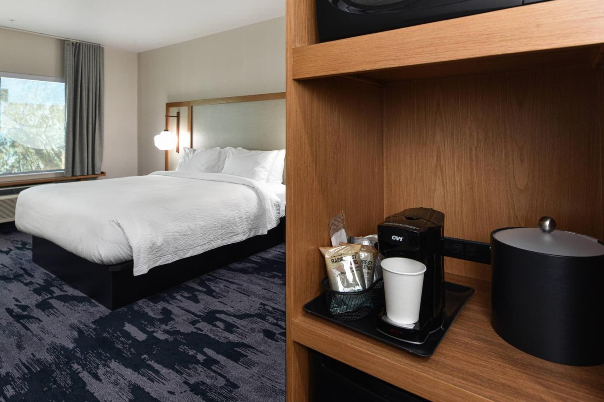 Fairfield Inn & Suites by Marriott Moorpark Ventura County gallery photo in Moorpark, CA — image 8