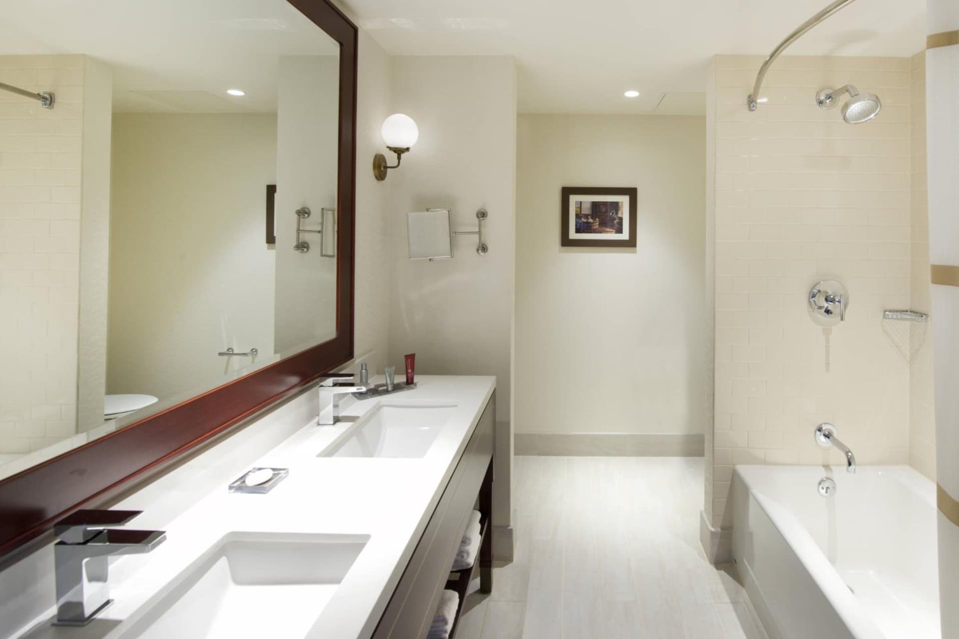 Marriott Syracuse Downtown gallery photo in Syracuse, NY — image 6