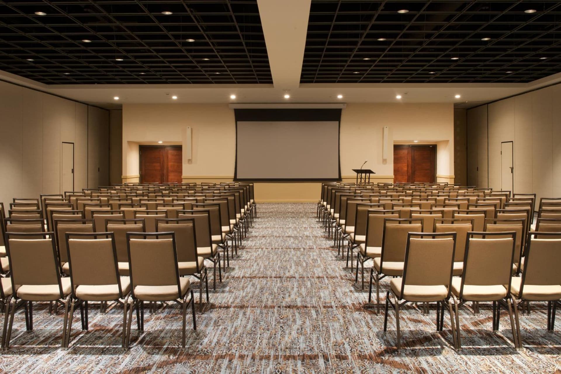 Marriott Syracuse Downtown gallery photo in Syracuse, NY — image 9