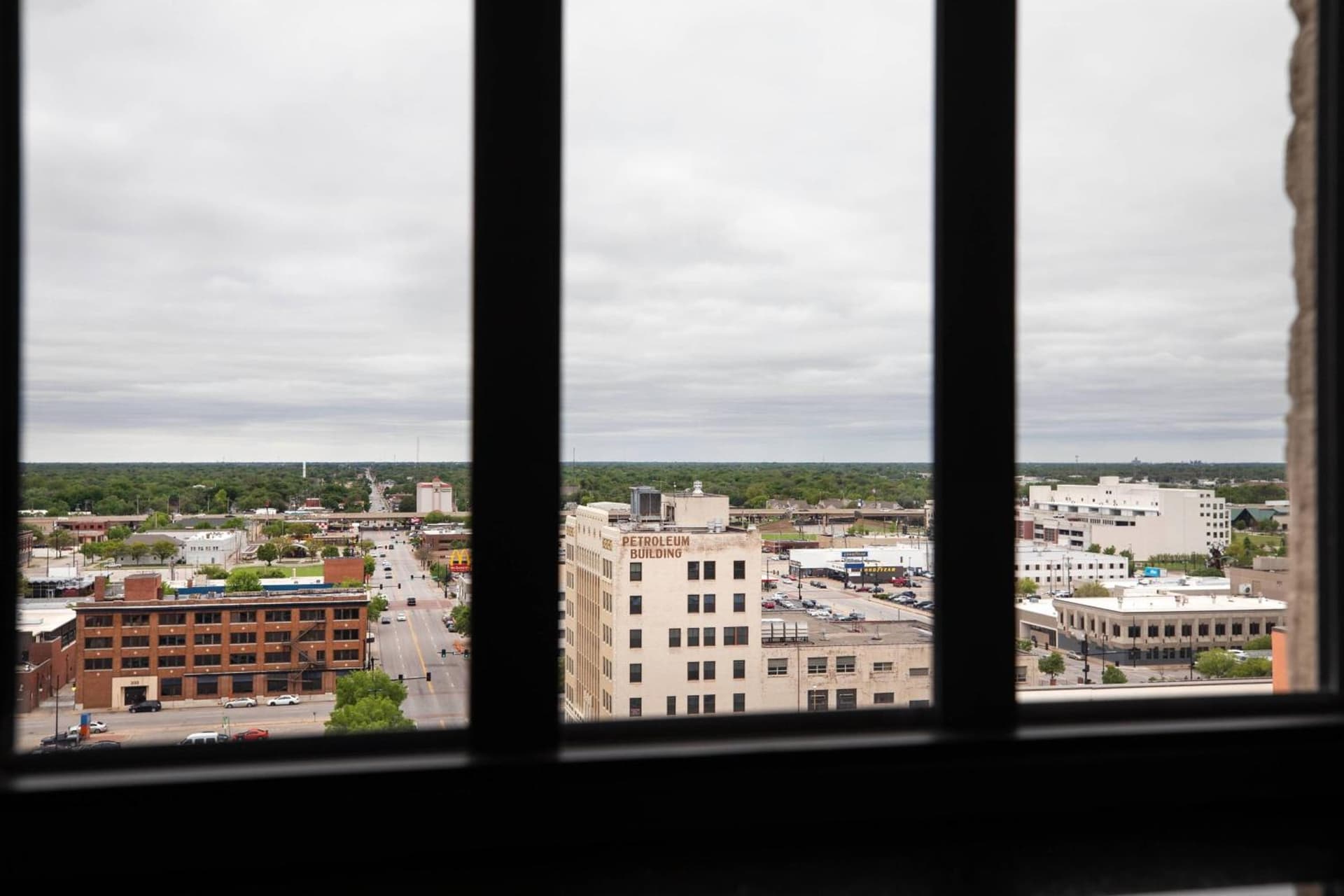 Ambassador Hotel Wichita, Autograph Collection gallery photo in Wichita, KS — image 57