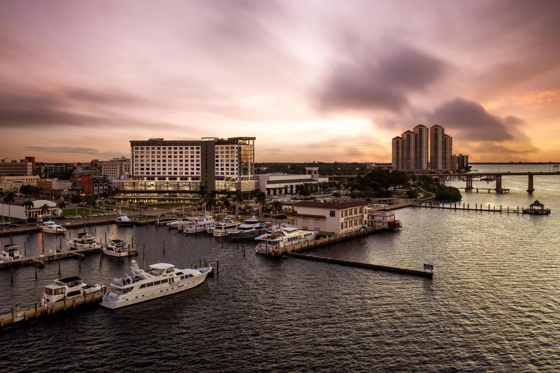 Luminary Hotel & Co., Autograph Collection interior in Fort Myers, FL — gallery photo 2