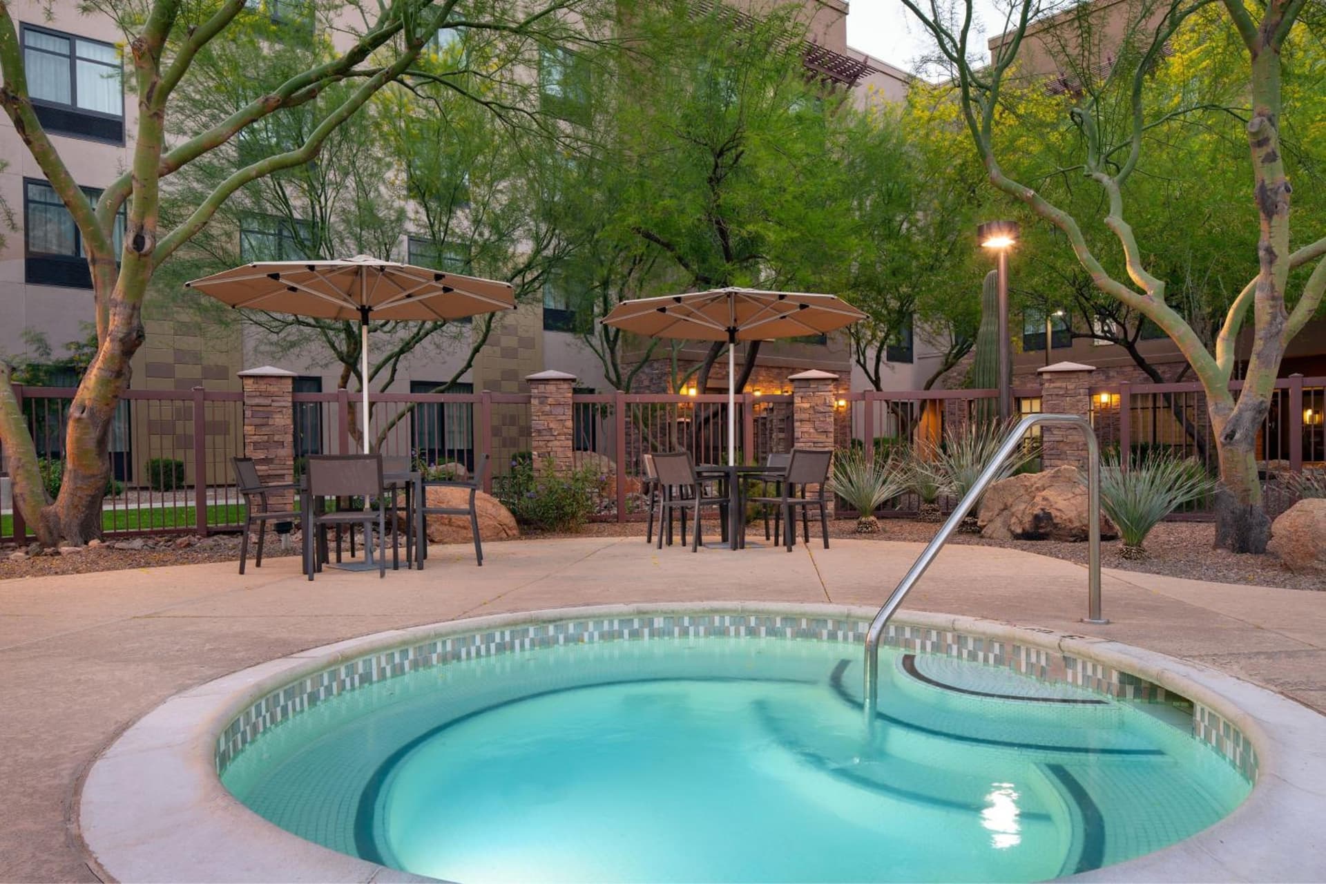 Courtyard by Marriott Scottsdale Salt River gallery photo in Scottsdale, AZ — image 45