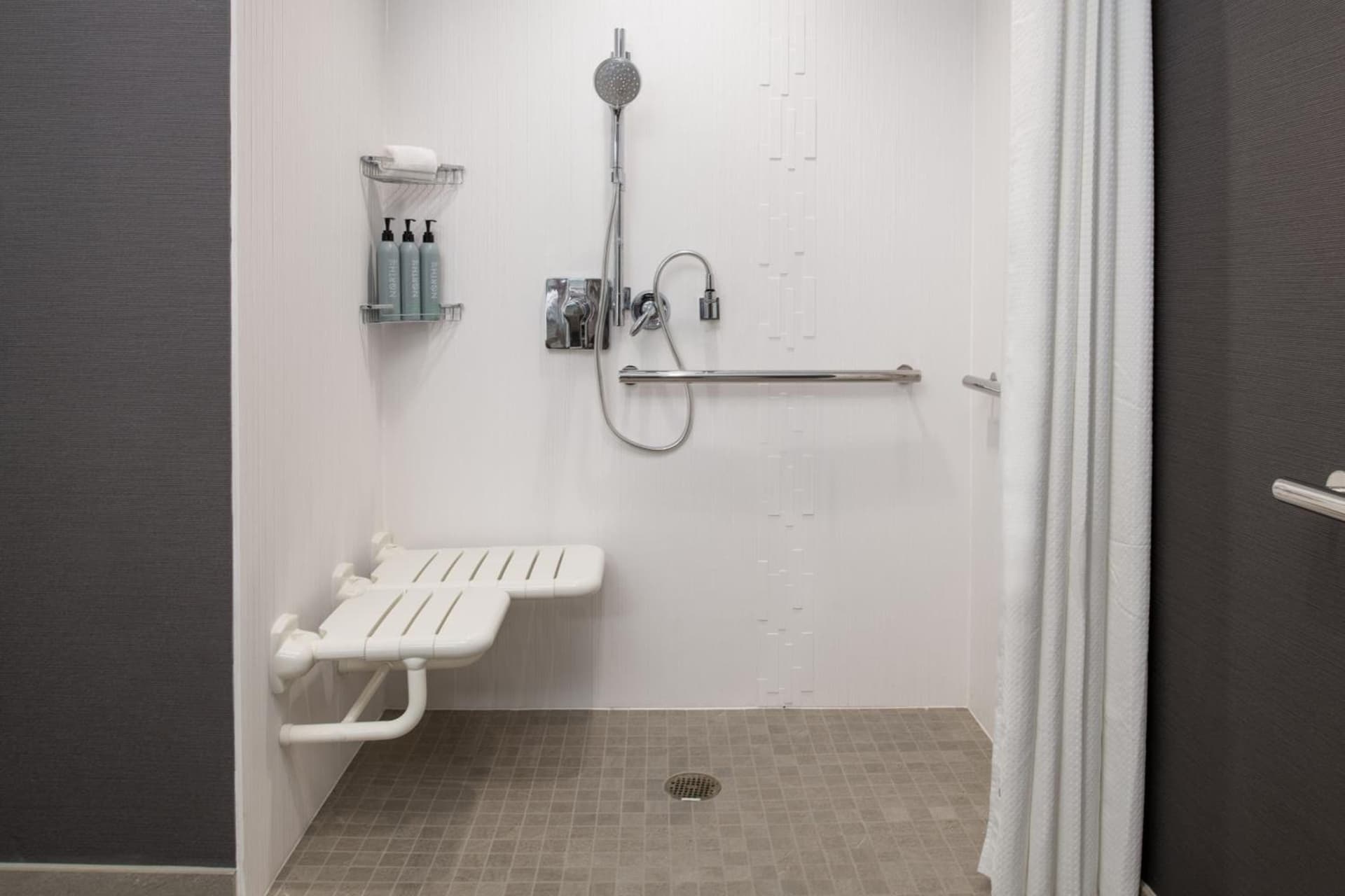 Courtyard by Marriott Santa Cruz gallery photo in Santa Cruz, CA — image 16