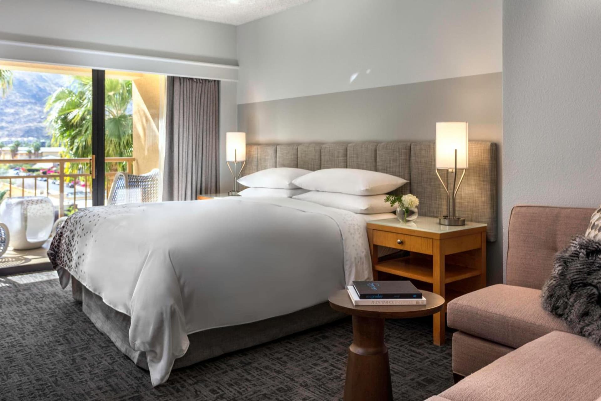 Renaissance Palm Springs Hotel gallery photo in Palm Springs, CA — image 54