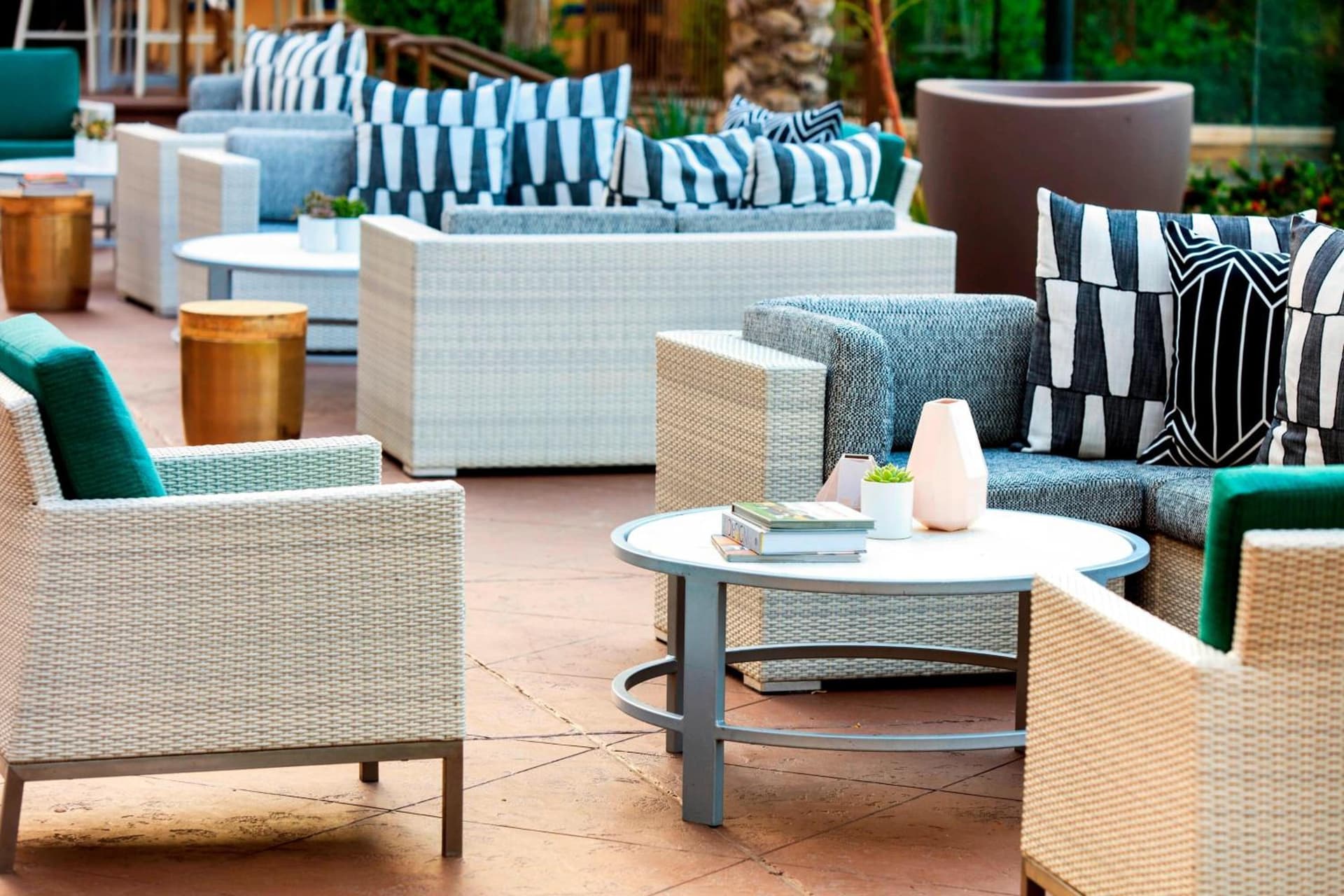 Renaissance Palm Springs Hotel gallery photo in Palm Springs, CA — image 88