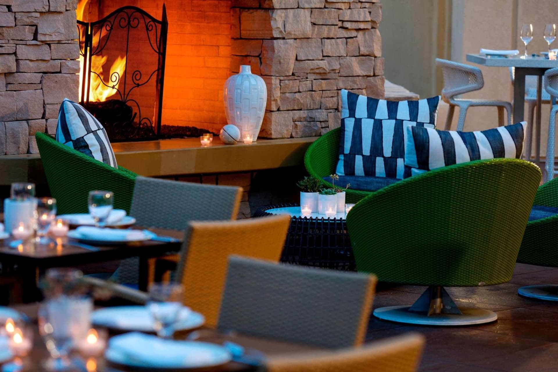 Renaissance Palm Springs Hotel gallery photo in Palm Springs, CA — image 57