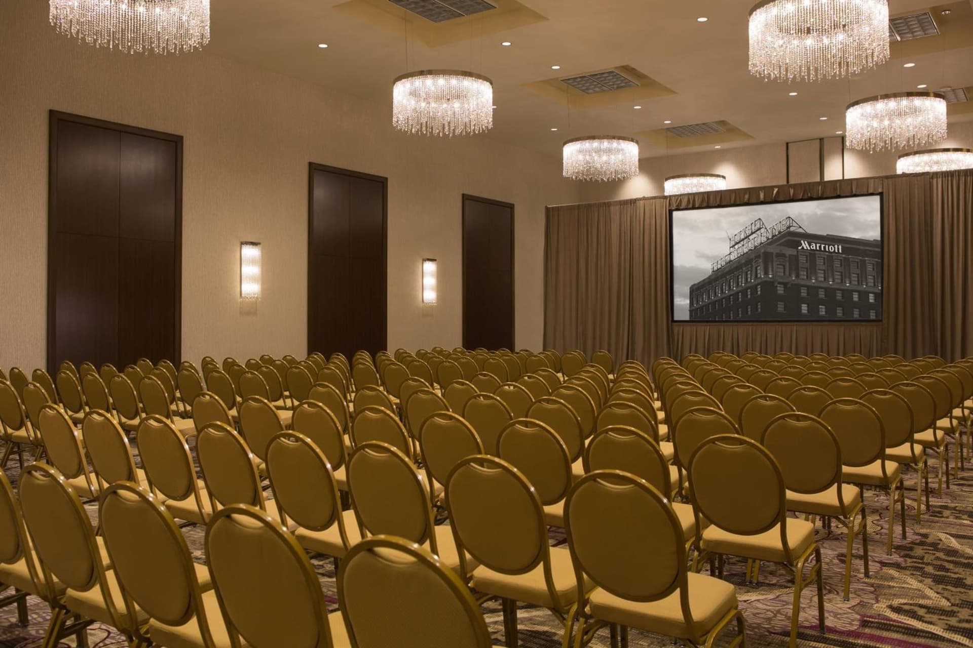 Peoria Marriott Pere Marquette gallery photo in Peoria, IL — image 4
